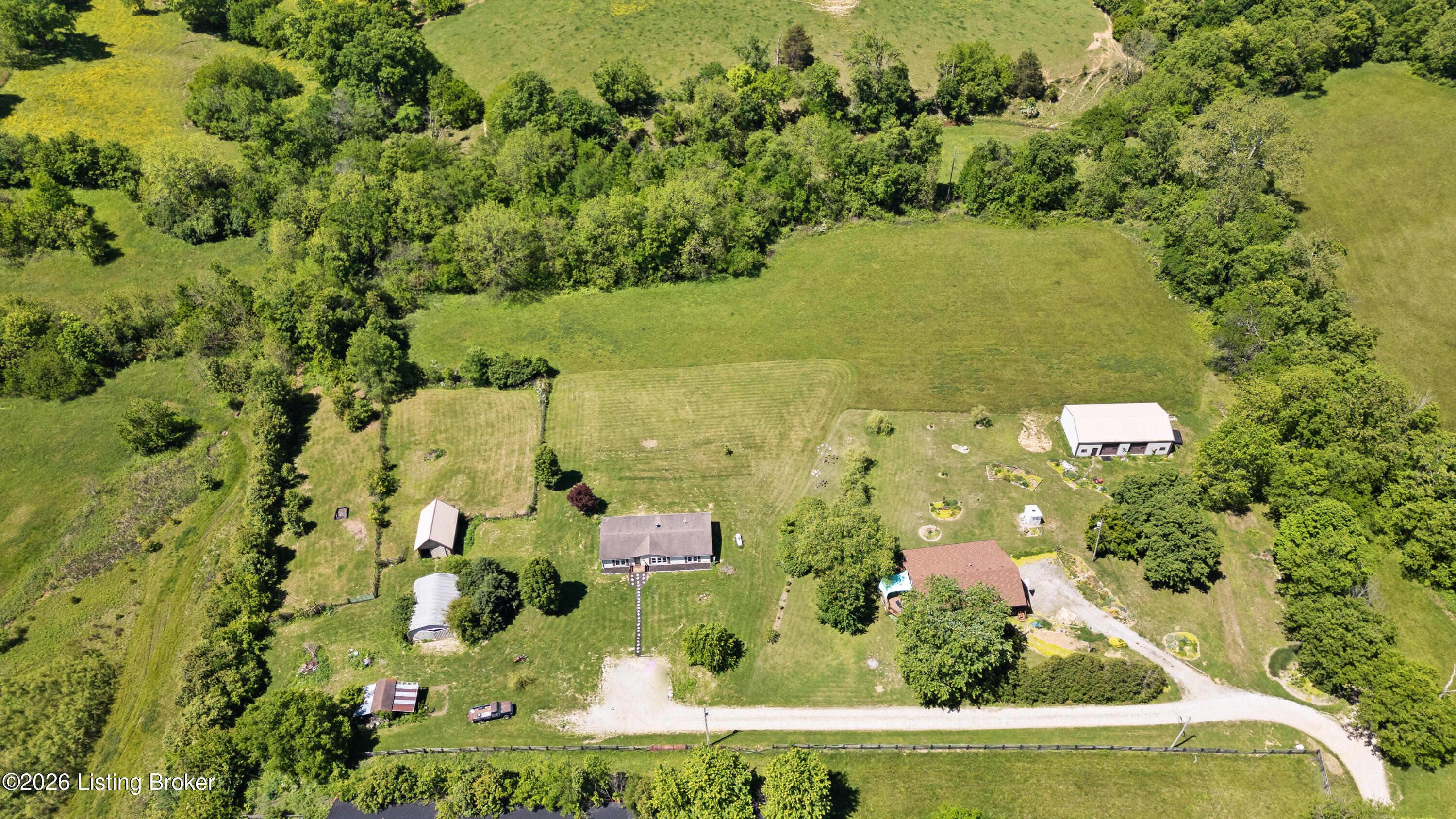 21 Arvin Ln Property Photo 5