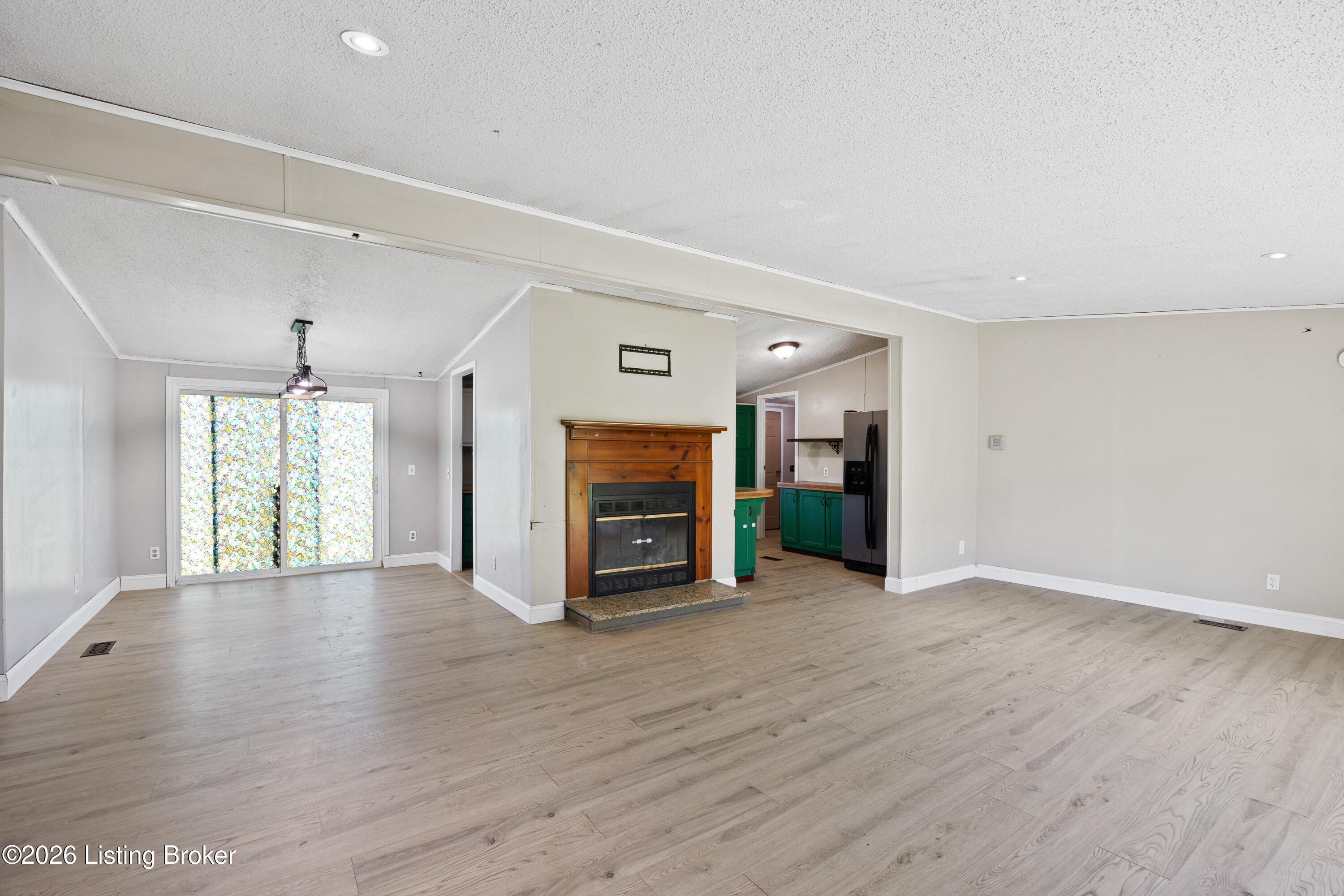 21 Arvin Ln Property Photo 6