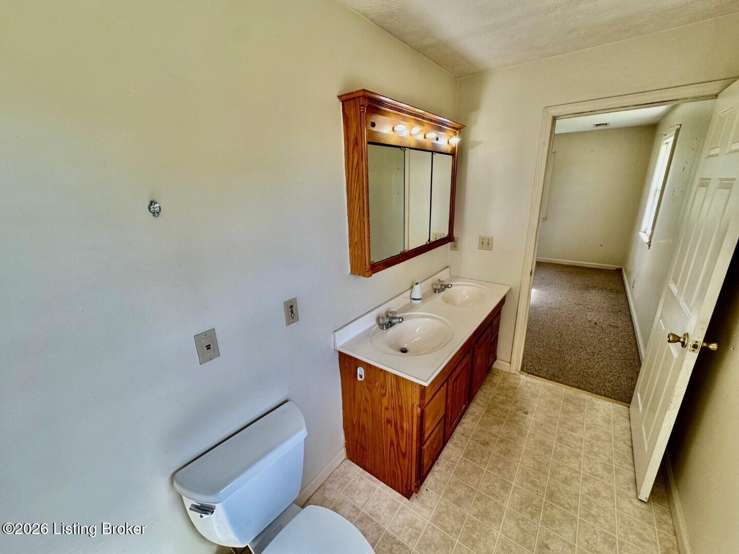 5464 Mackville Rd Property Photo 13