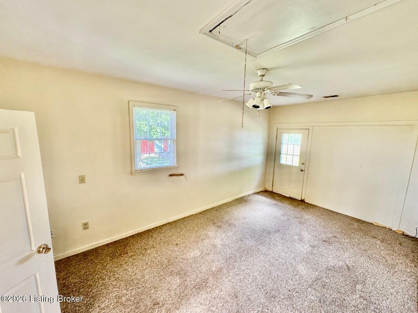 5464 Mackville Rd Property Photo 14