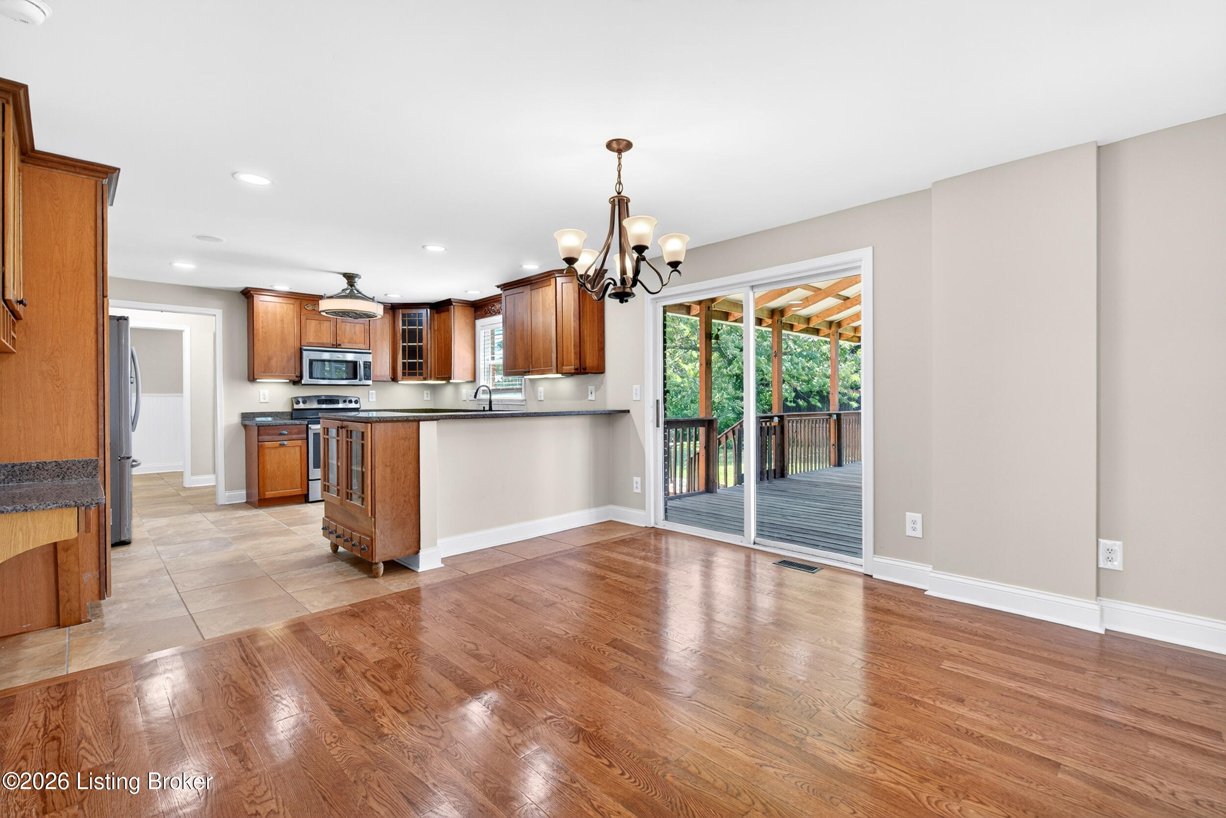 376 Gene St Property Photo 16