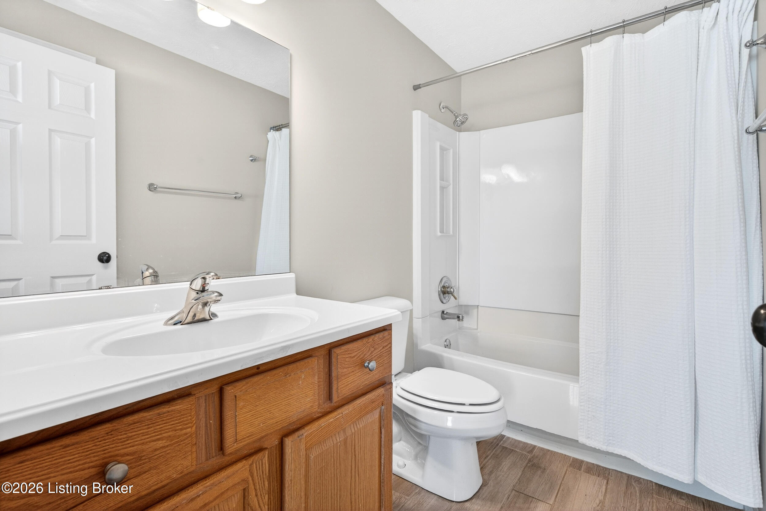 376 Gene St Property Photo 63