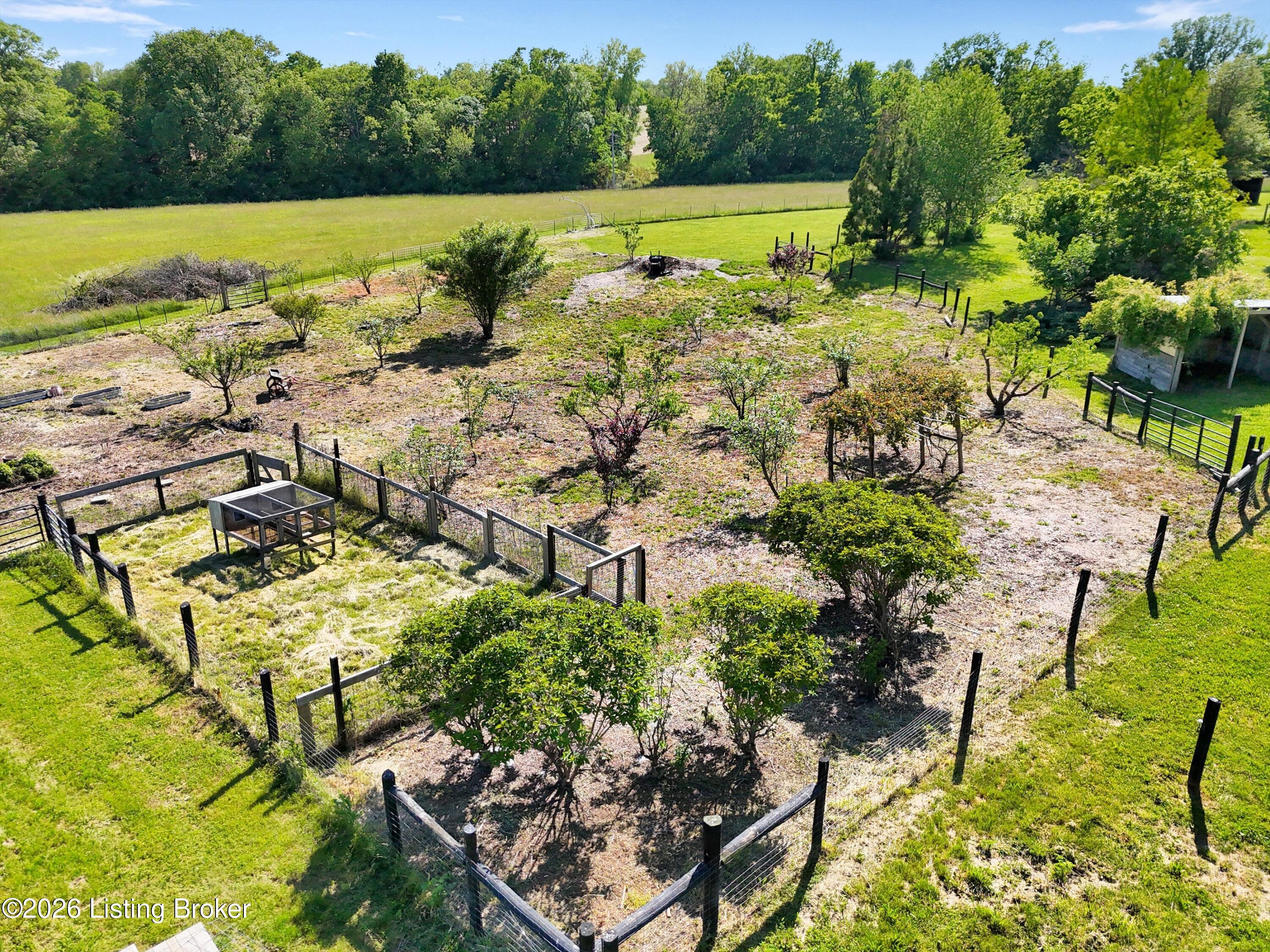 517 Aiken Rd Property Photo 9