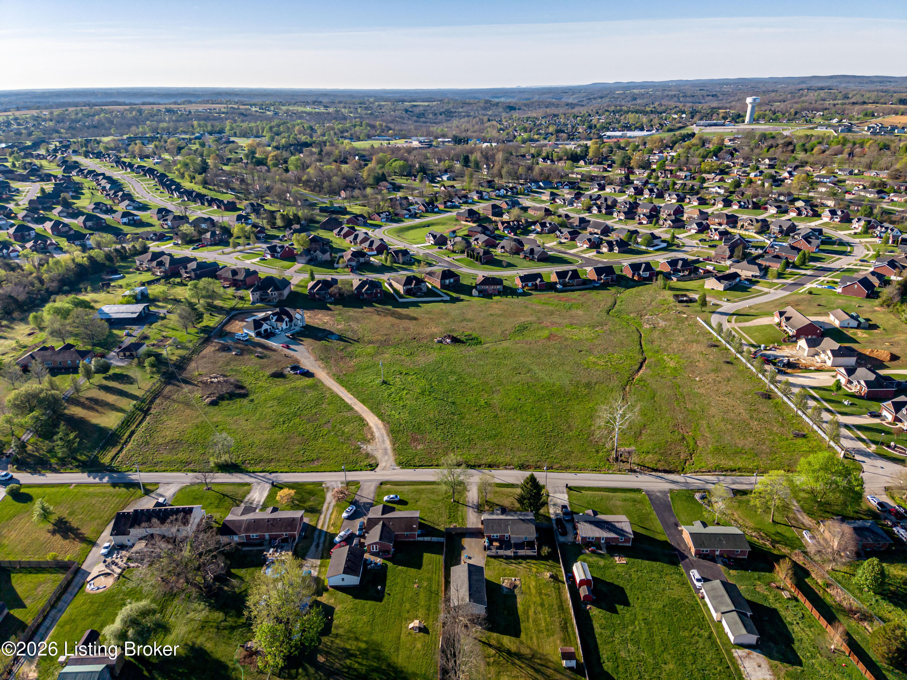 2666 Greenbriar Rd Property Photo 17
