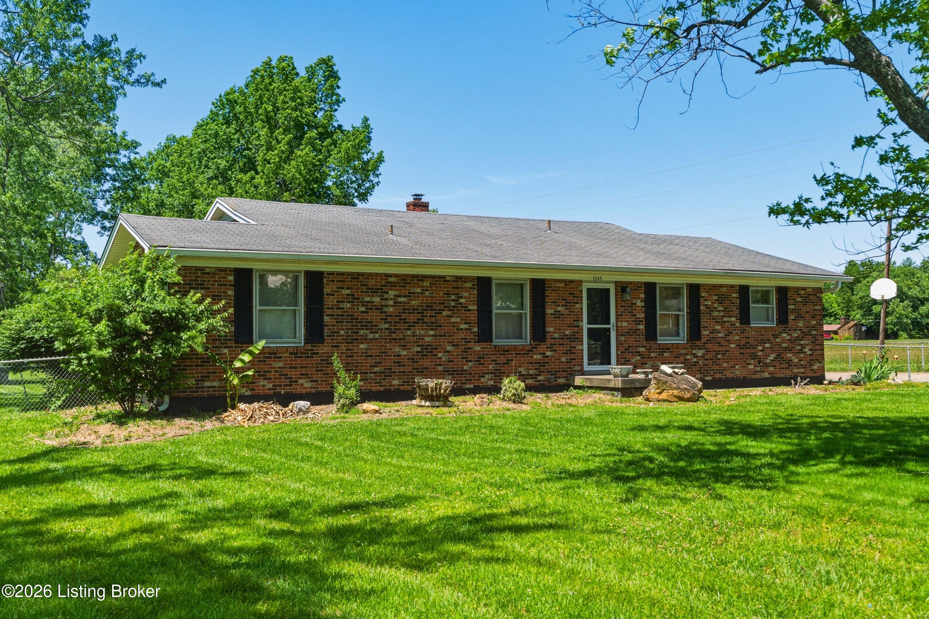 1545 Greenbriar Rd Property Photo 1