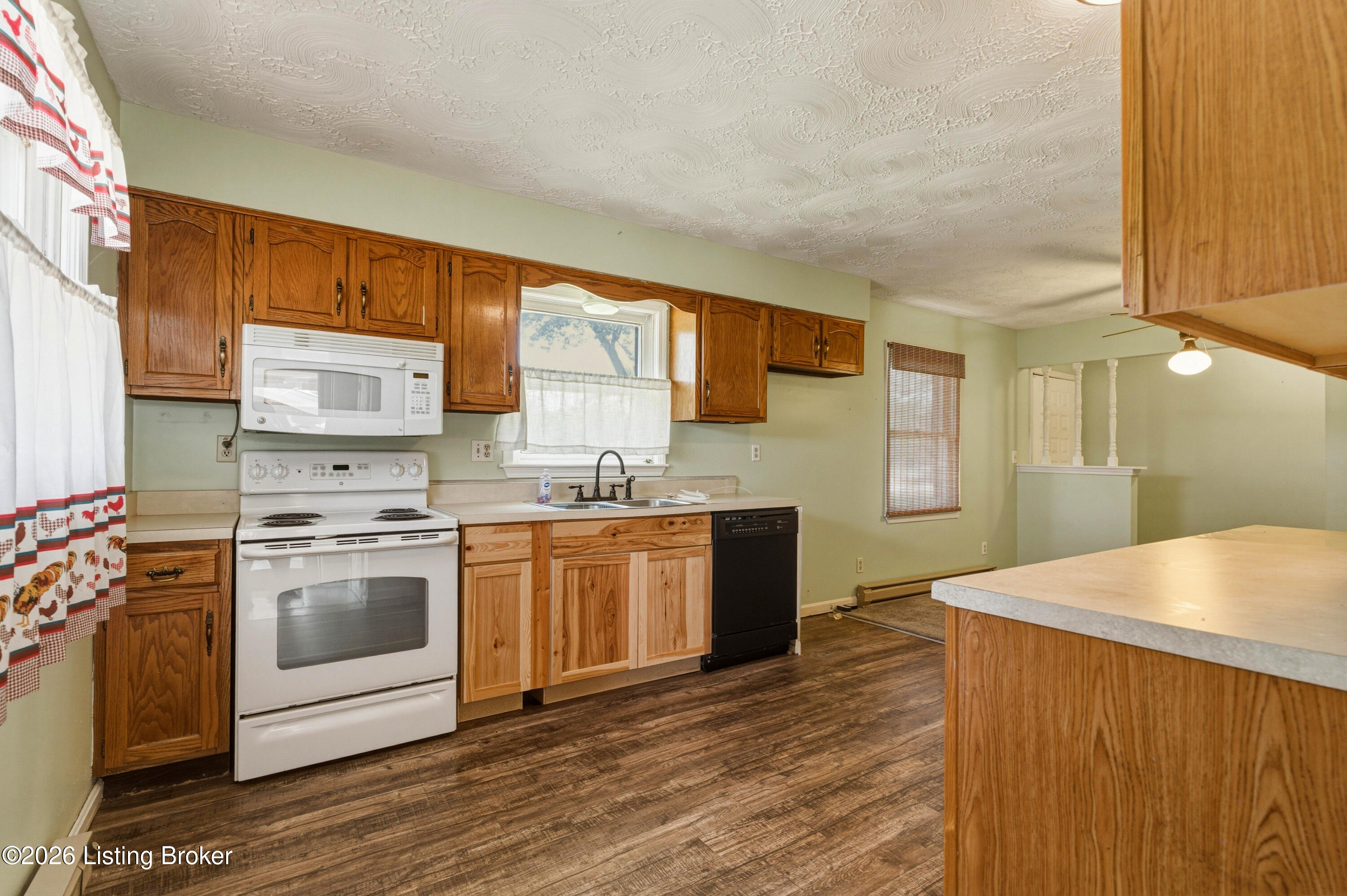 1545 Greenbriar Rd Property Photo 23