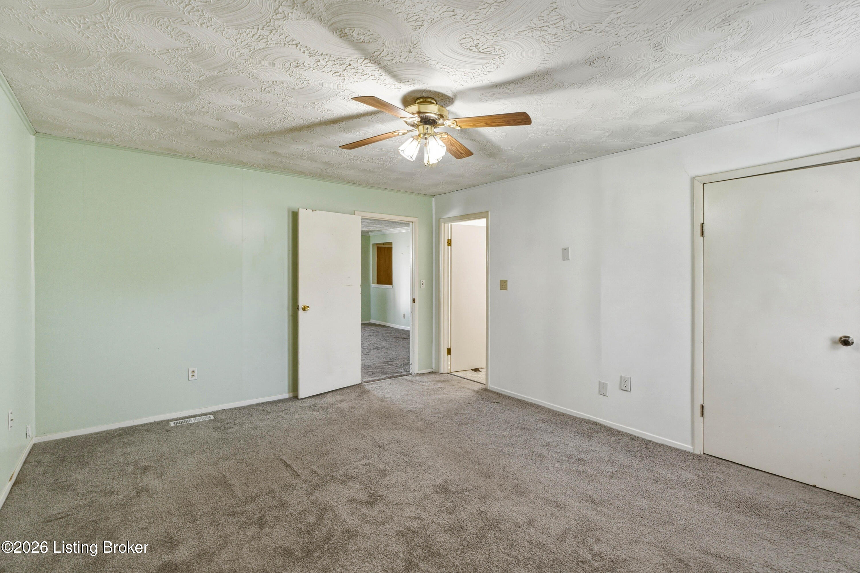 1545 Greenbriar Rd Property Photo 31