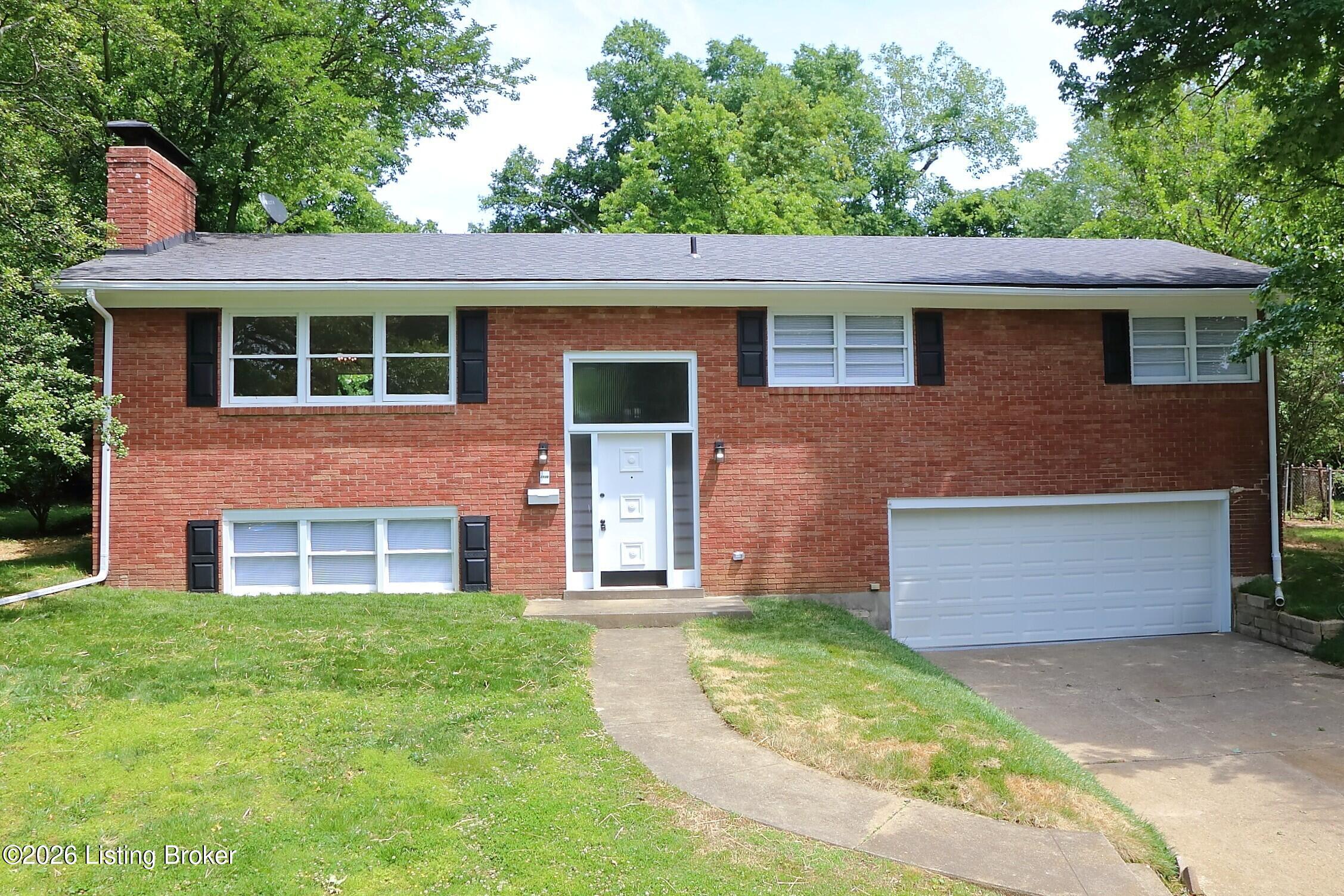3132 Sunny Ln Property Photo 2