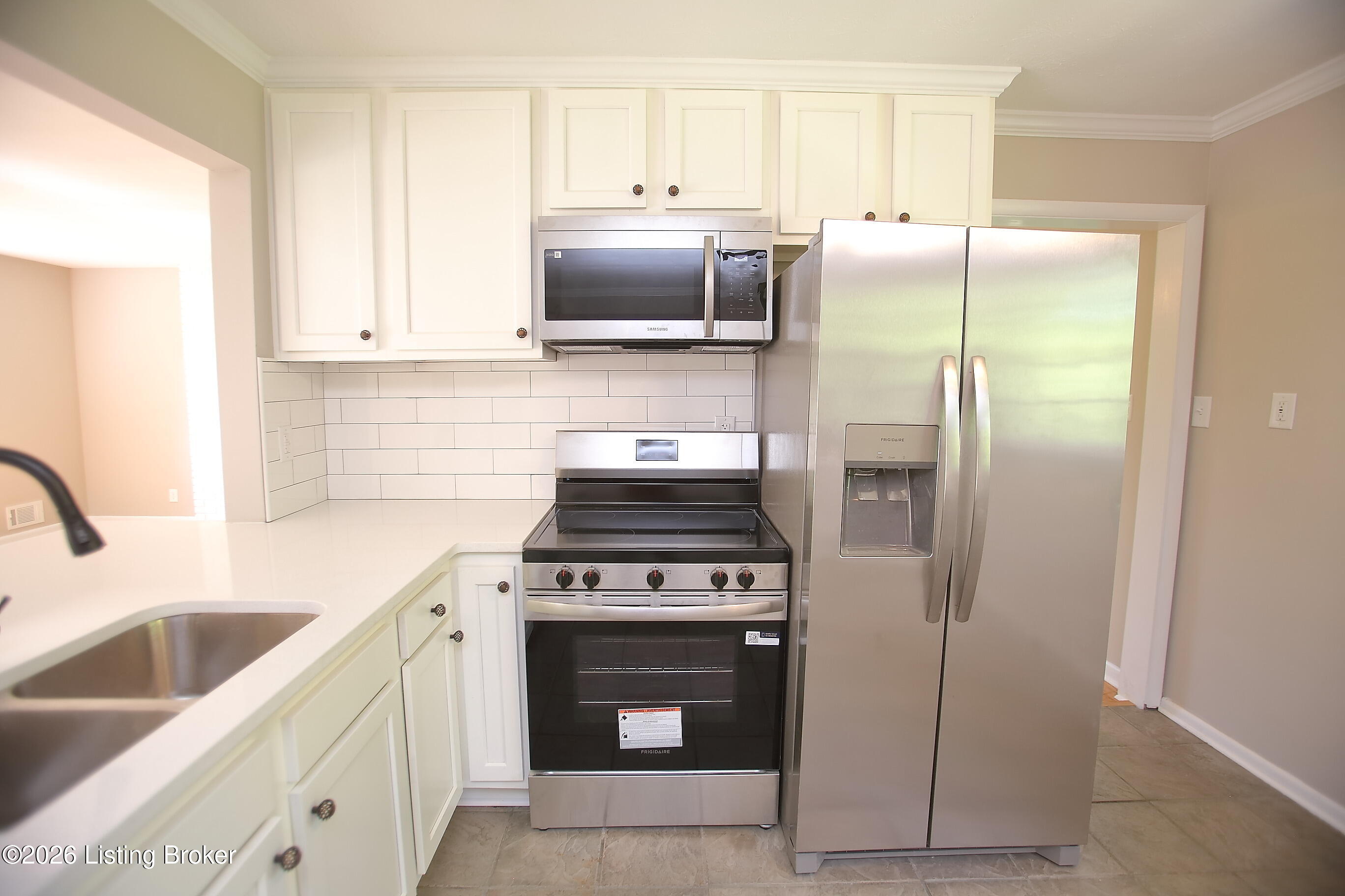 3132 Sunny Ln Property Photo 11