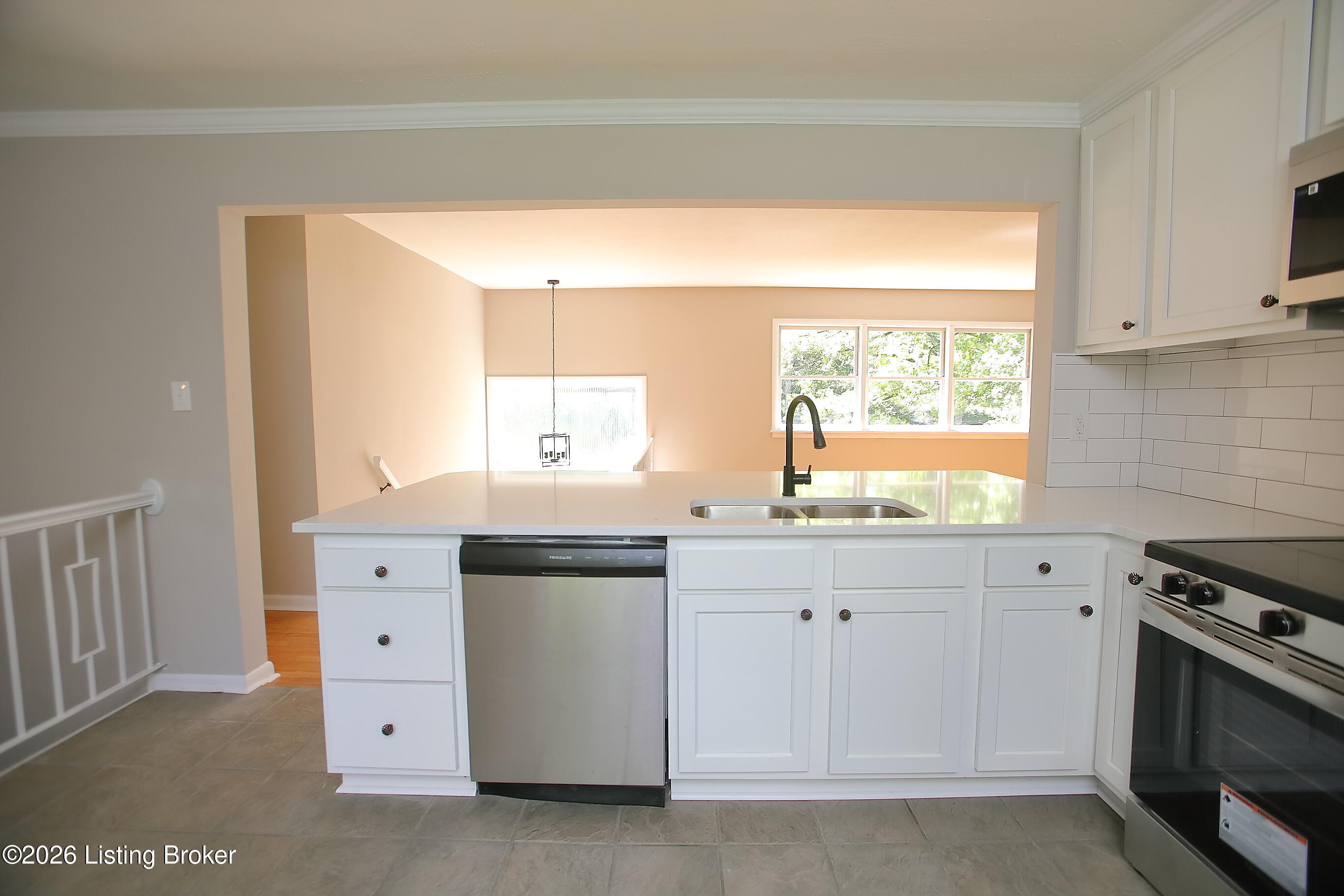 3132 Sunny Ln Property Photo 12