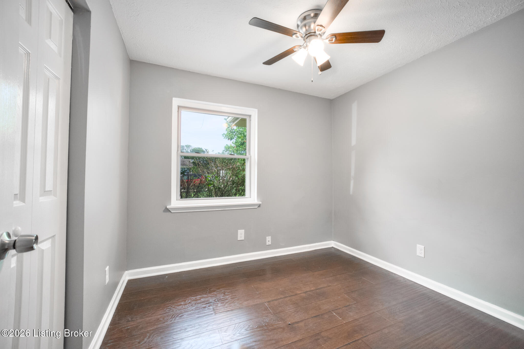 1009 Andle Ct Property Photo 6