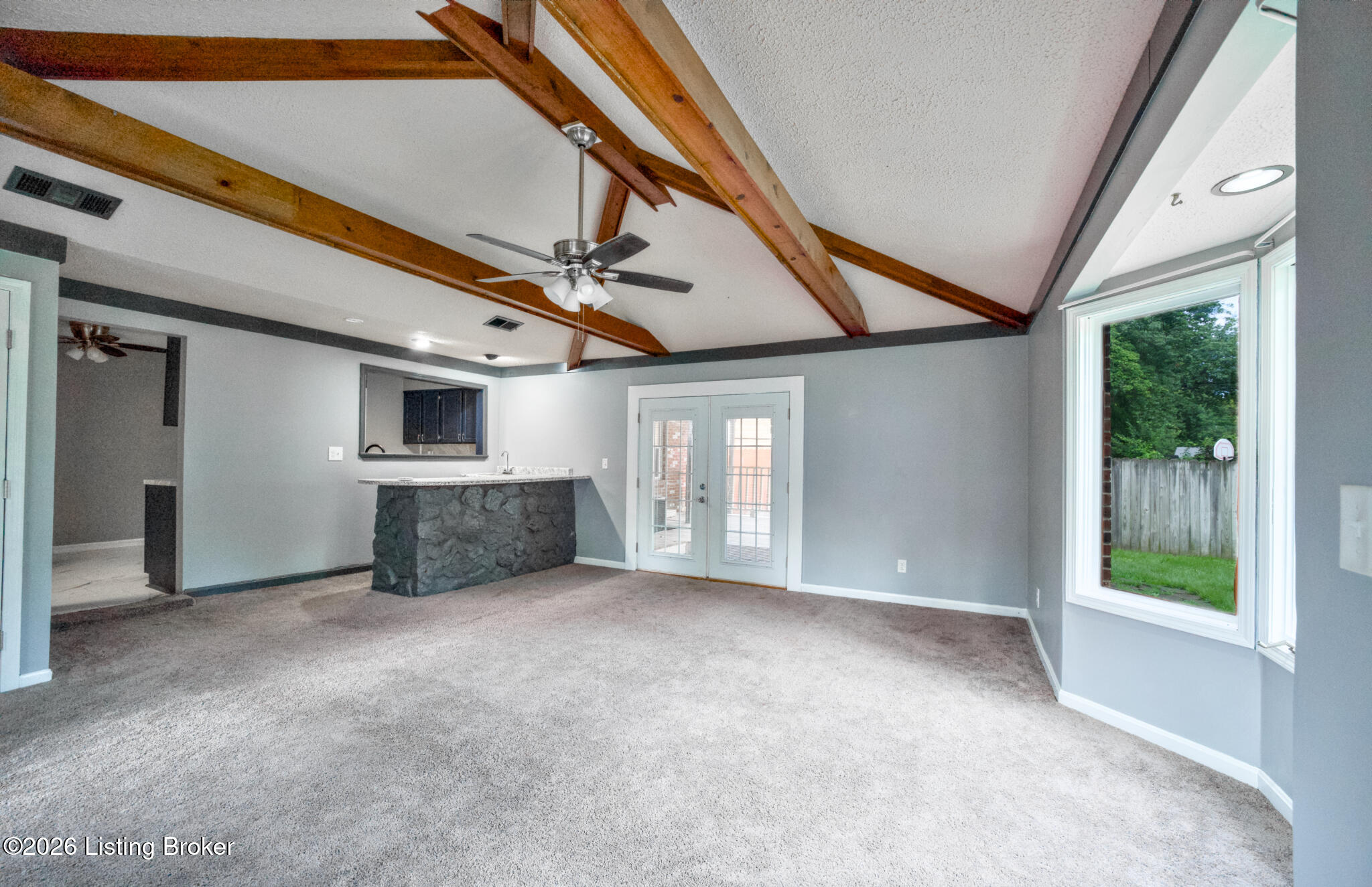 1009 Andle Ct Property Photo 12