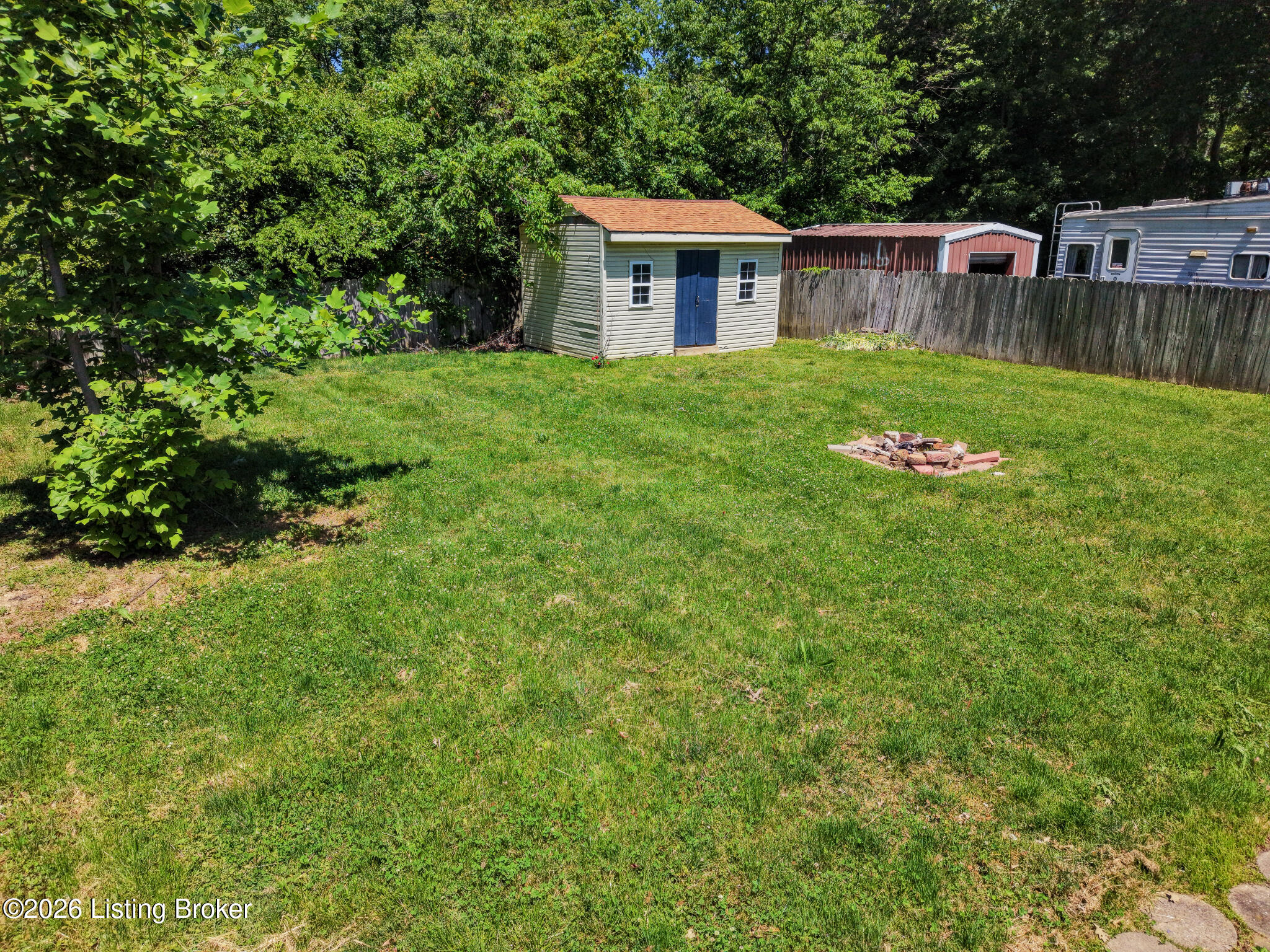 1009 Andle Ct Property Photo 16