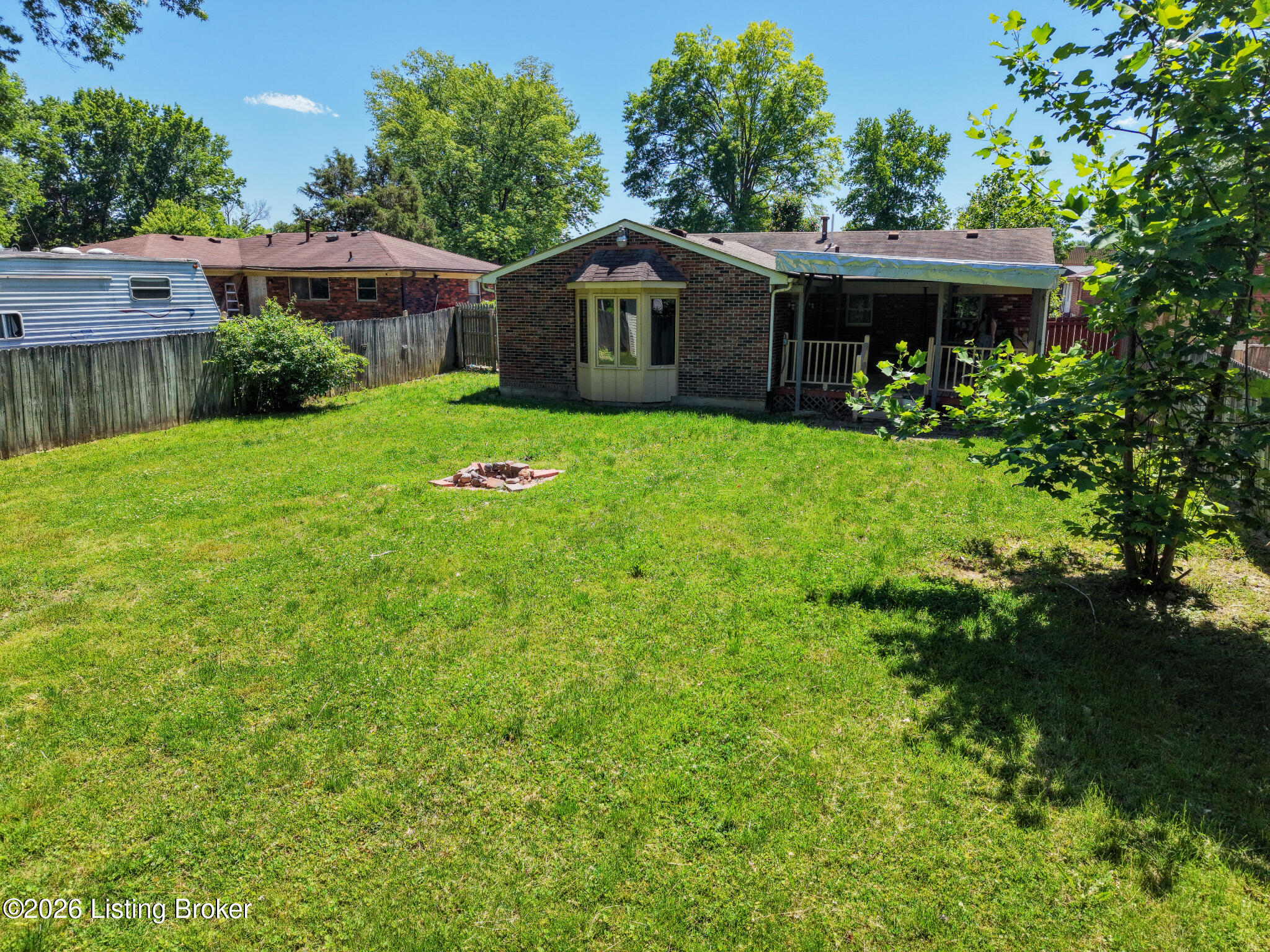 1009 Andle Ct Property Photo 17