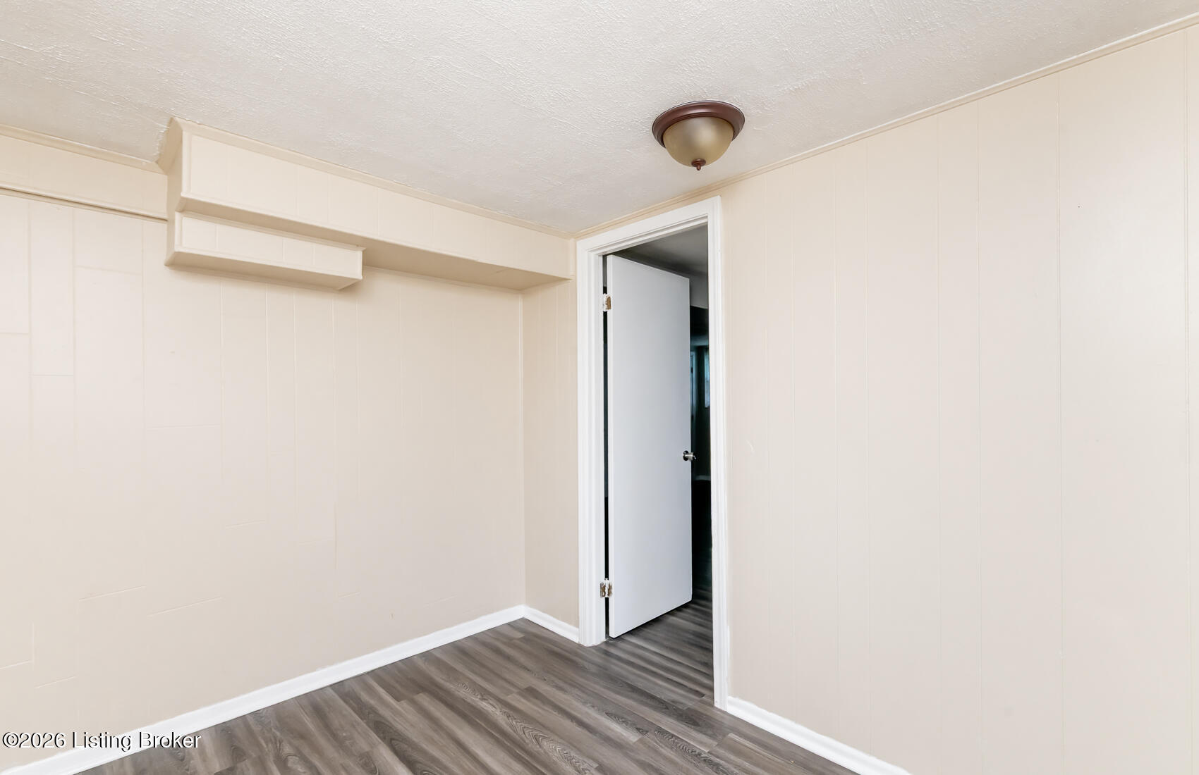 3023 Leman Dr Property Photo 26