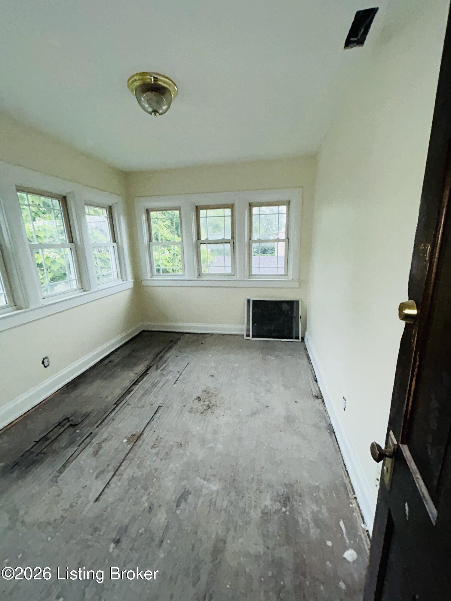 3617 W Broadway Property Photo 22