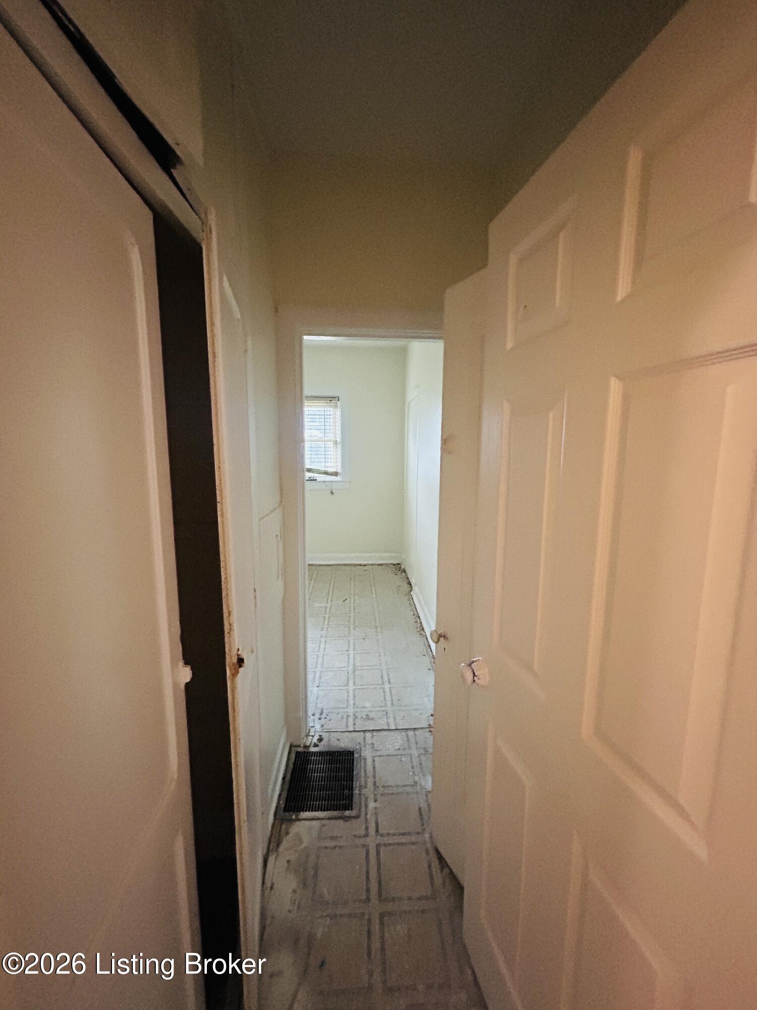 3617 W Broadway Property Photo 29