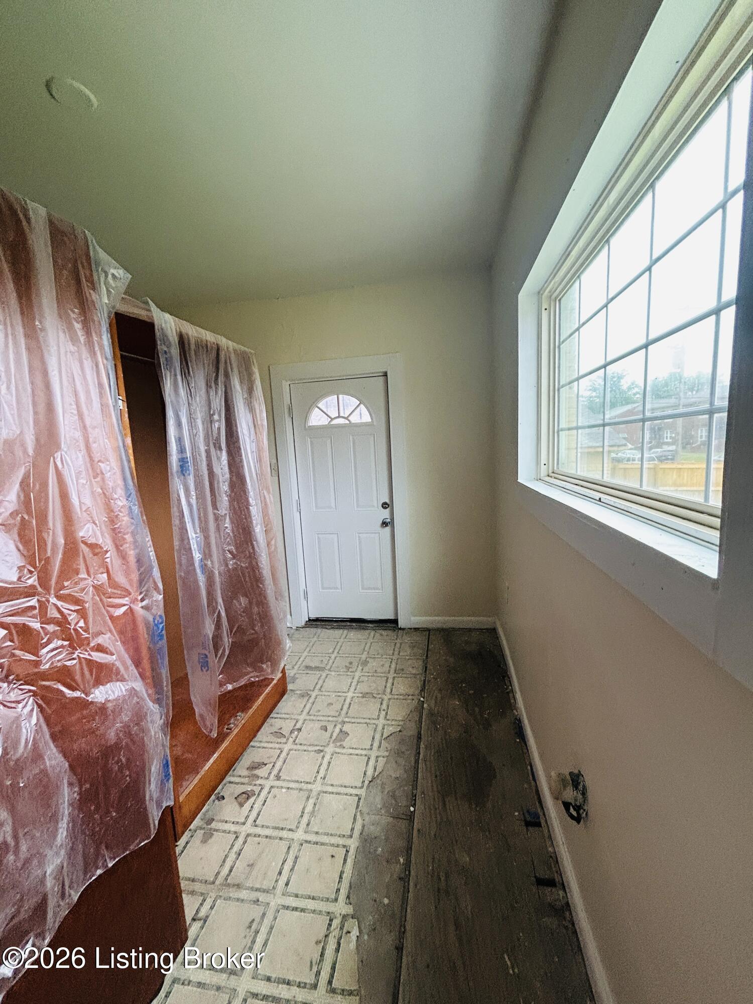 3617 W Broadway Property Photo 32