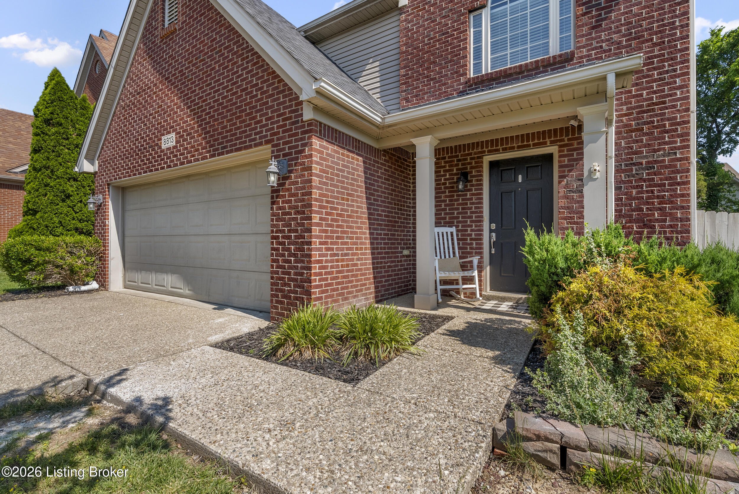 8813 Eli Dr Property Photo 6