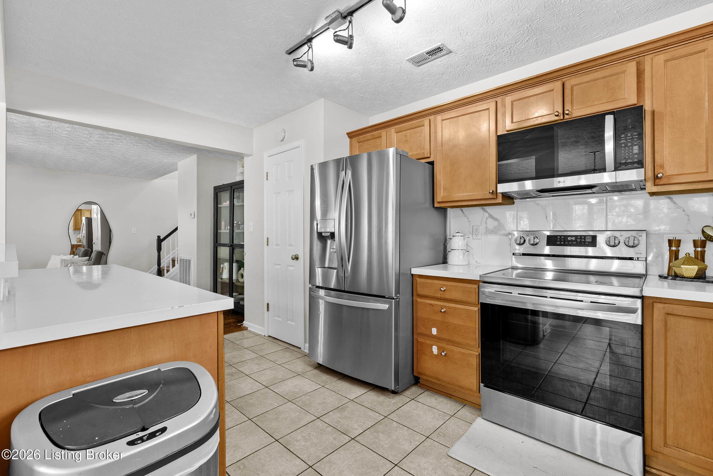 8813 Eli Dr Property Photo 20