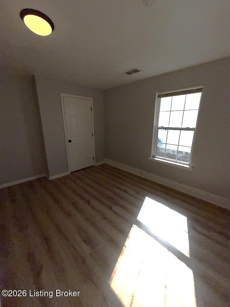 1327 Walter Ave Property Photo 8