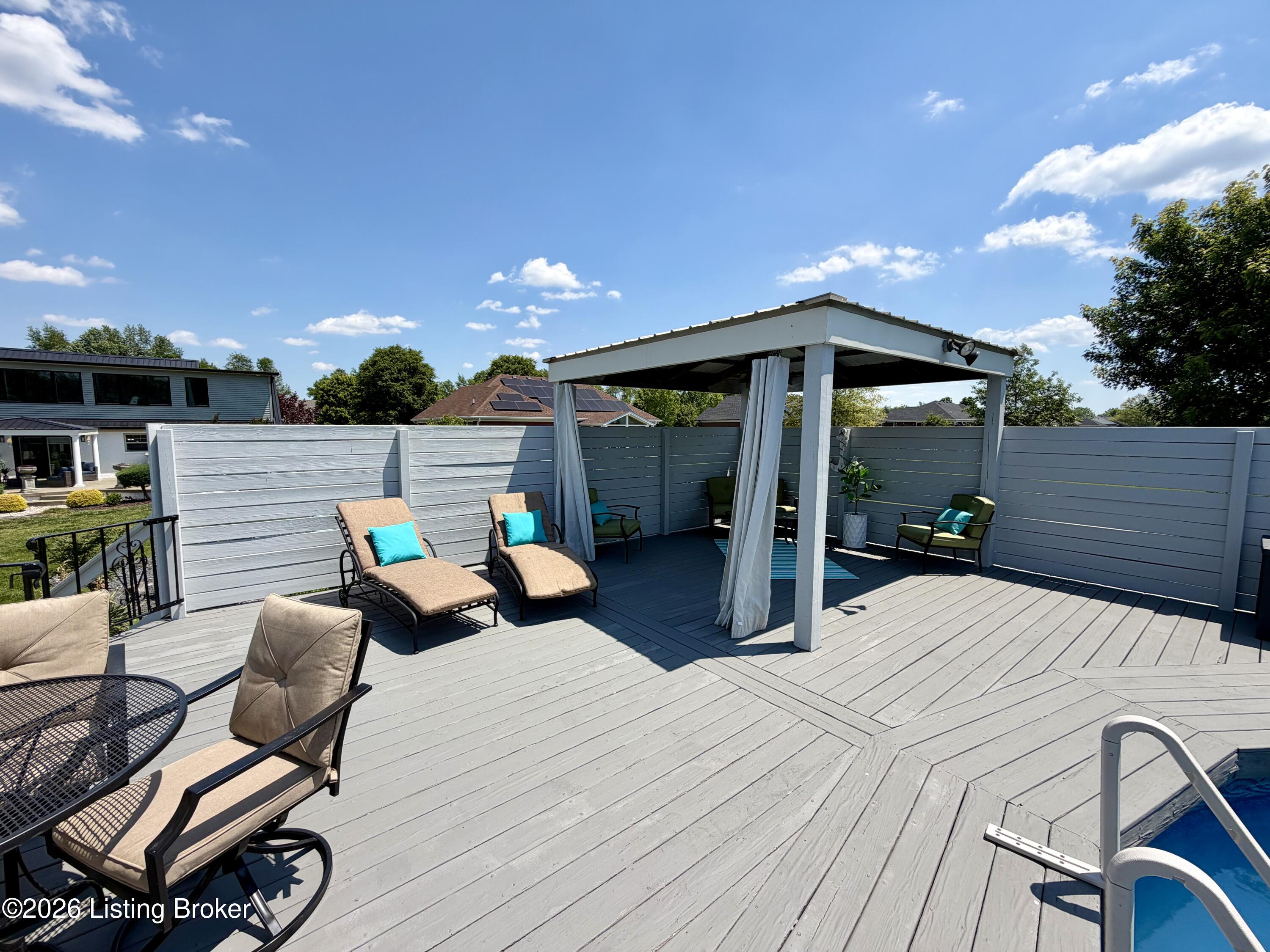 1011 Pembrooke Dr Property Photo 74