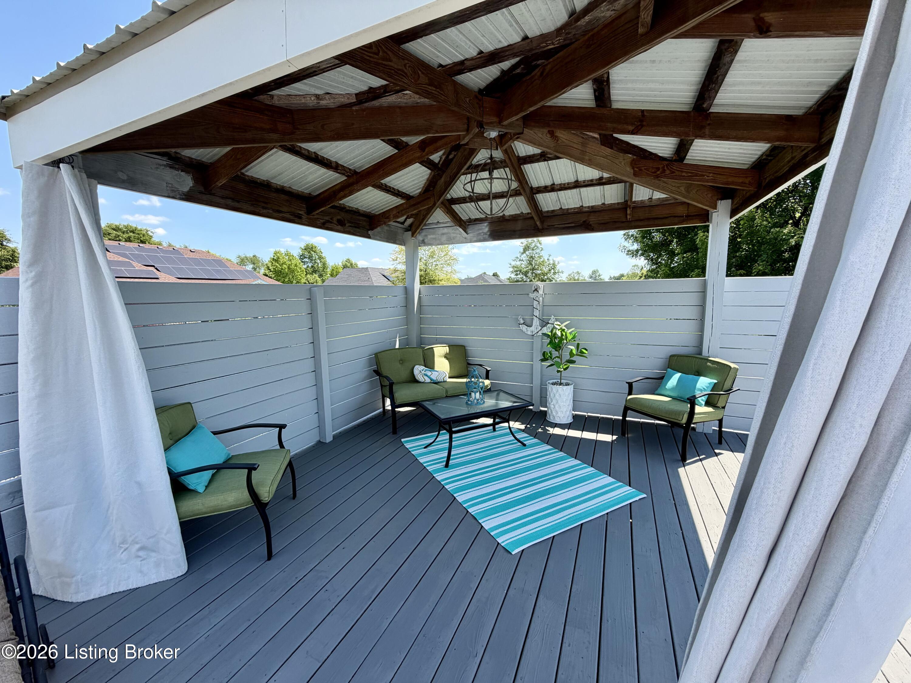 1011 Pembrooke Dr Property Photo 76