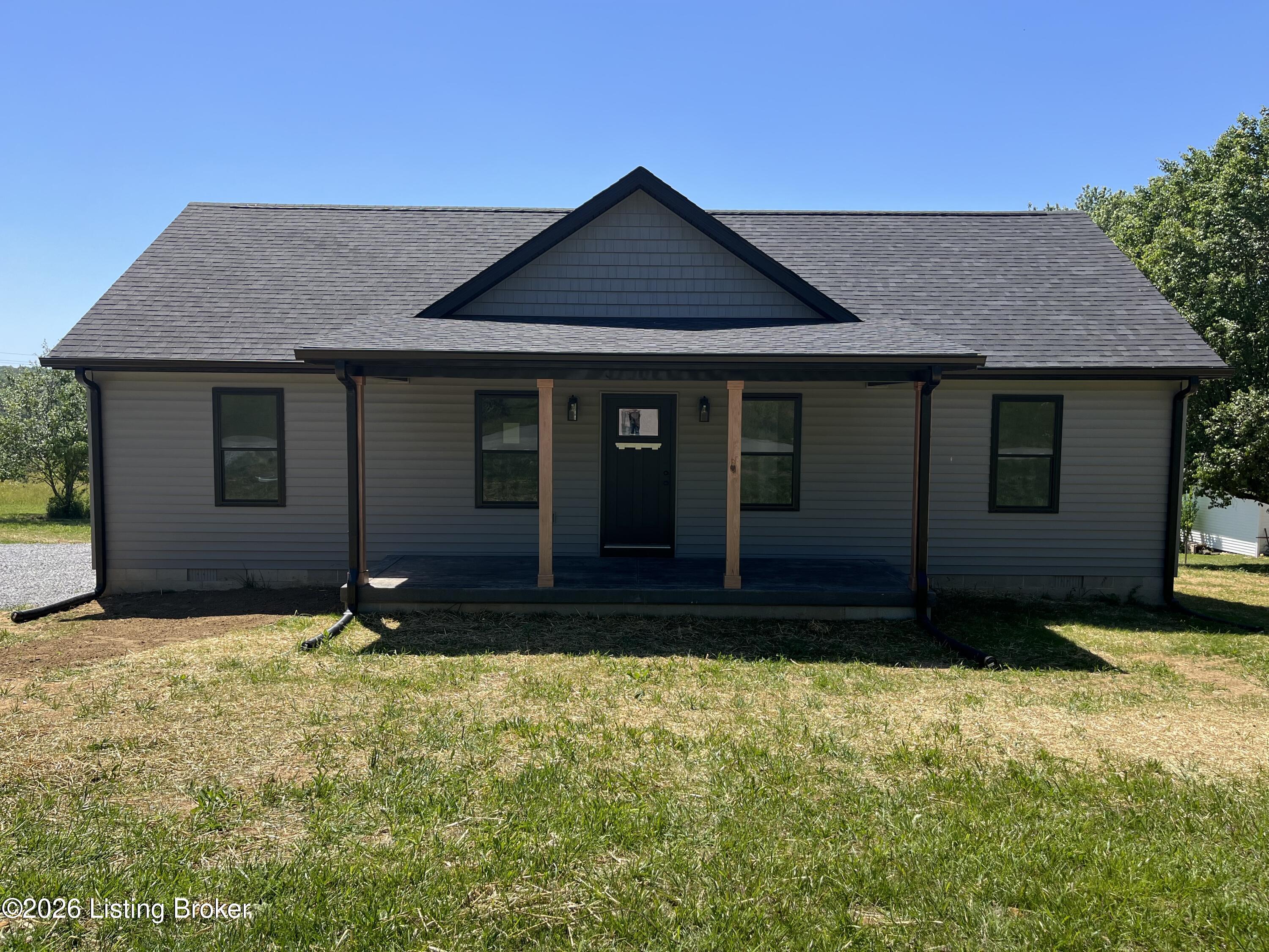 205 Olive Ave Property Photo 1
