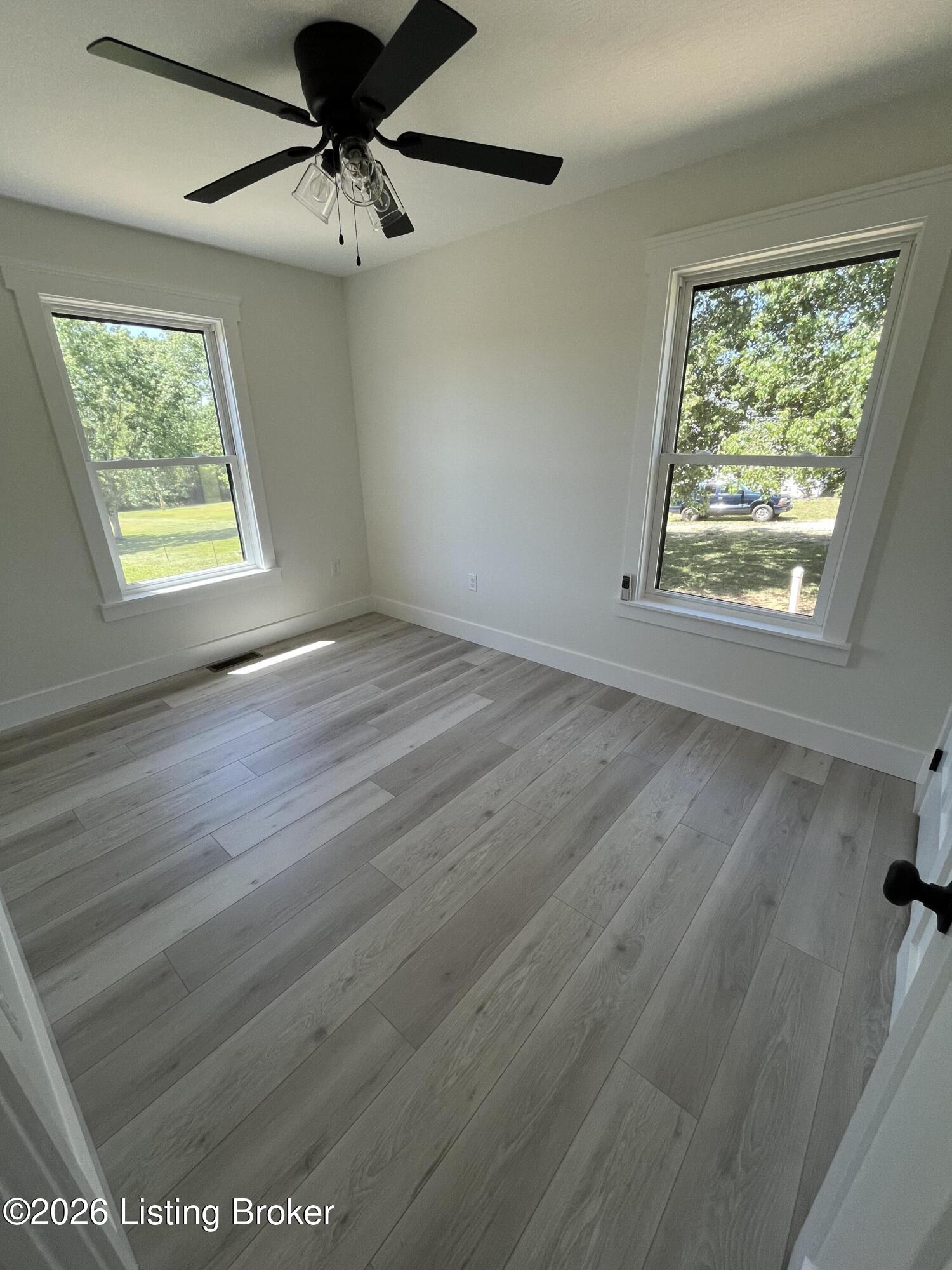 205 Olive Ave Property Photo 9