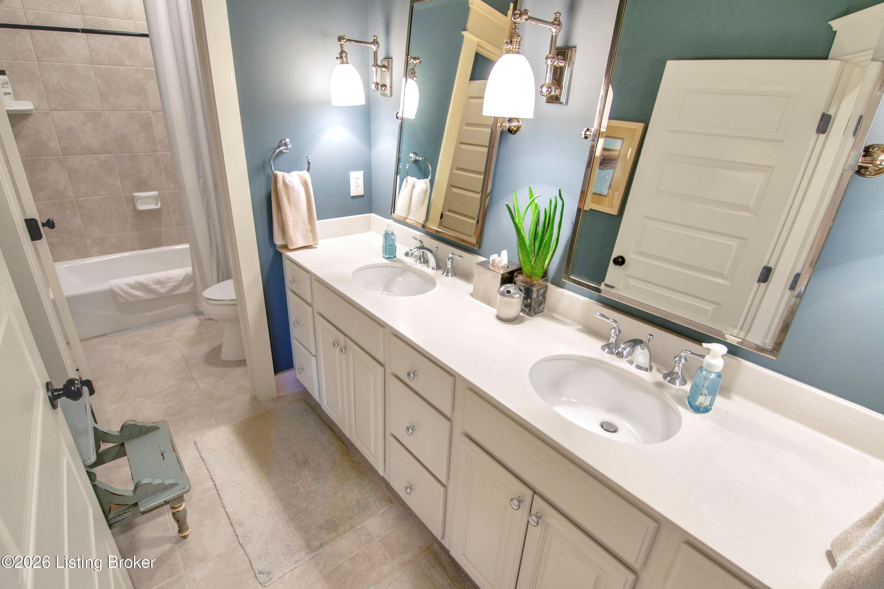 272 Eagle Point Dr Property Photo 44