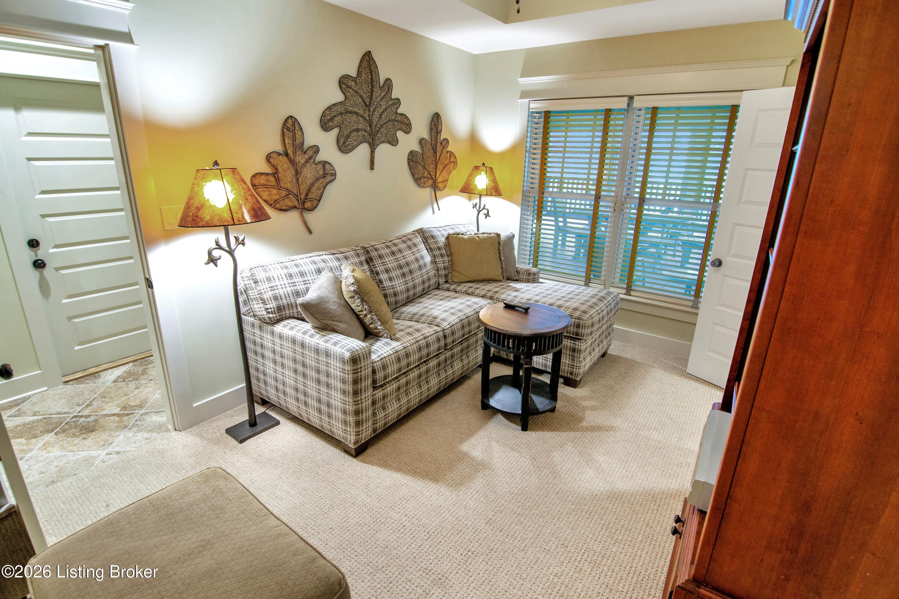 272 Eagle Point Dr Property Photo 52