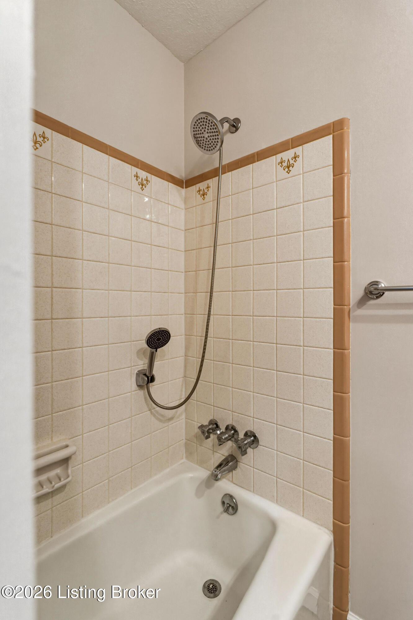 6109 Pendleton Rd Property Photo 19