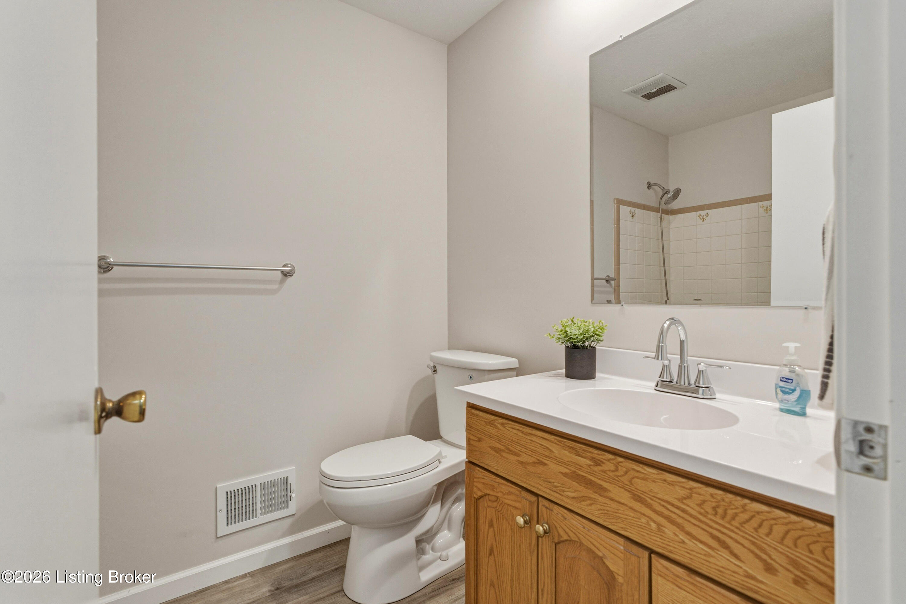 6109 Pendleton Rd Property Photo 25