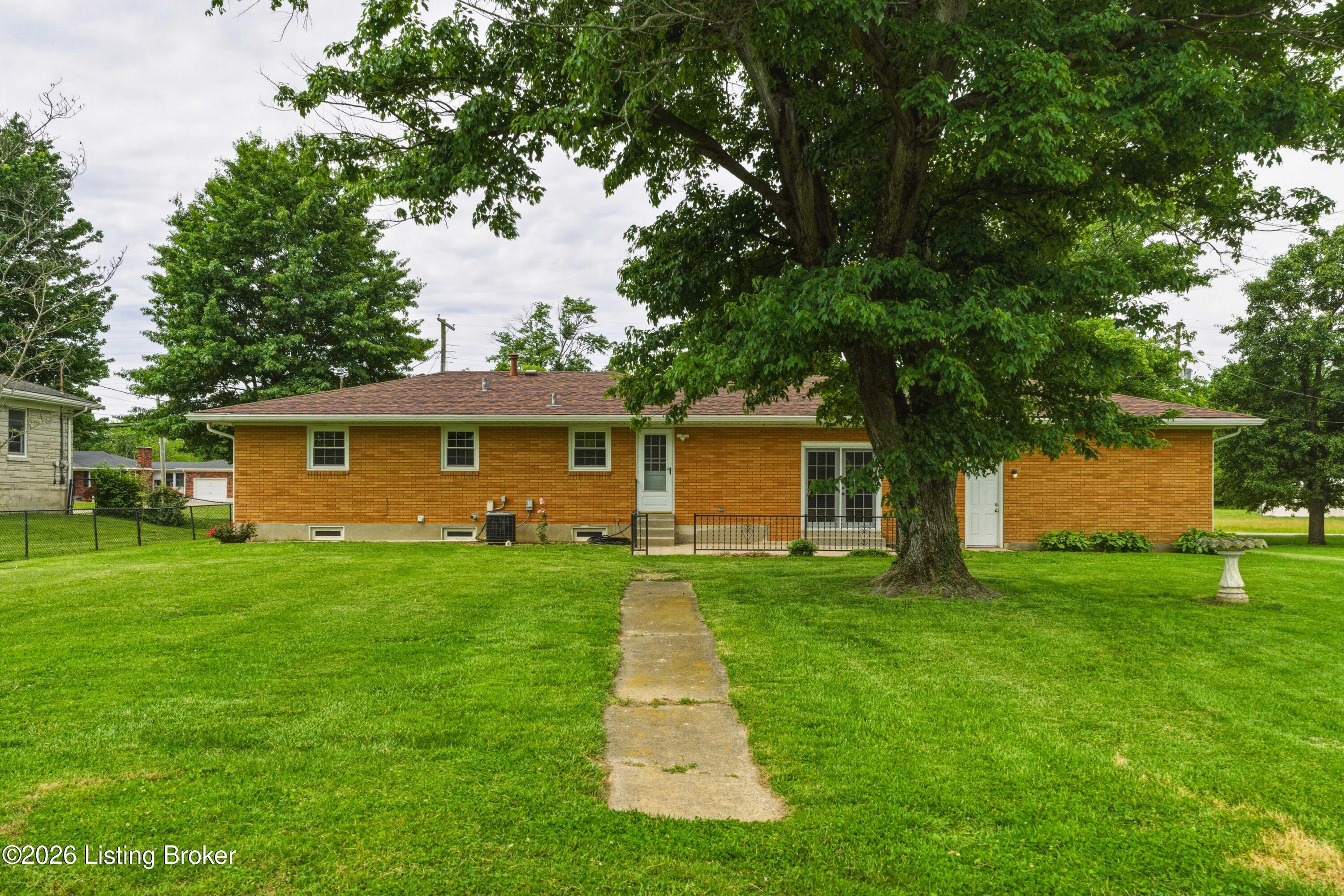 6109 Pendleton Rd Property Photo 34