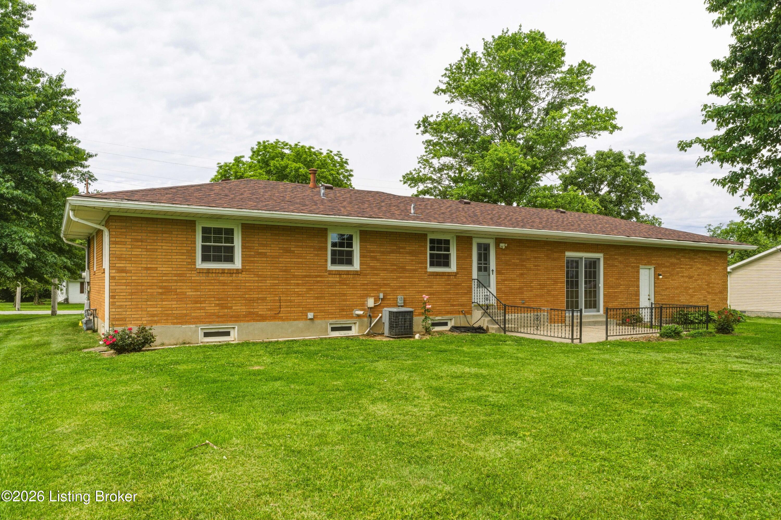 6109 Pendleton Rd Property Photo 35