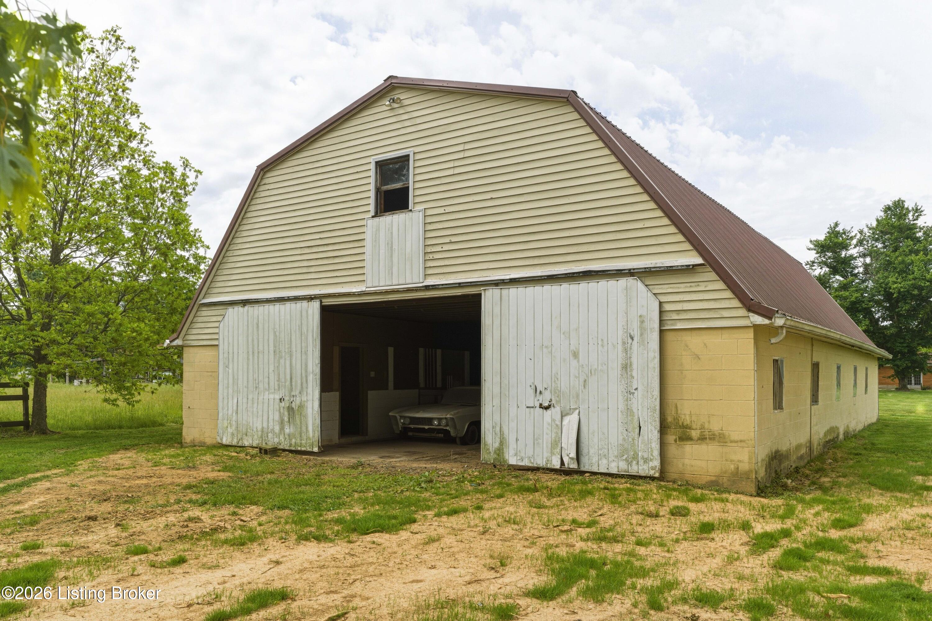 6109 Pendleton Rd Property Photo 45