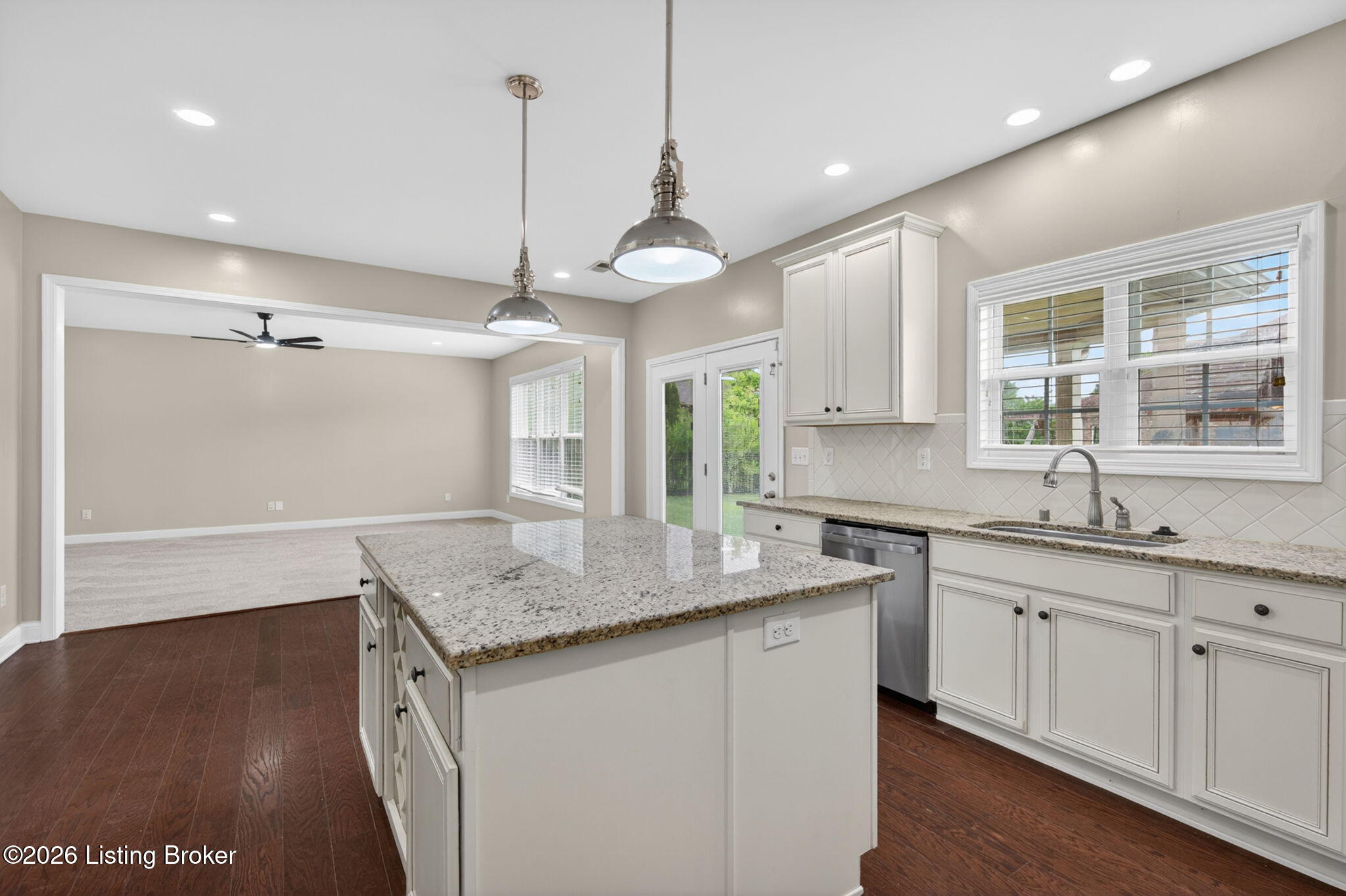 18405 Standwick Dr Property Photo 21