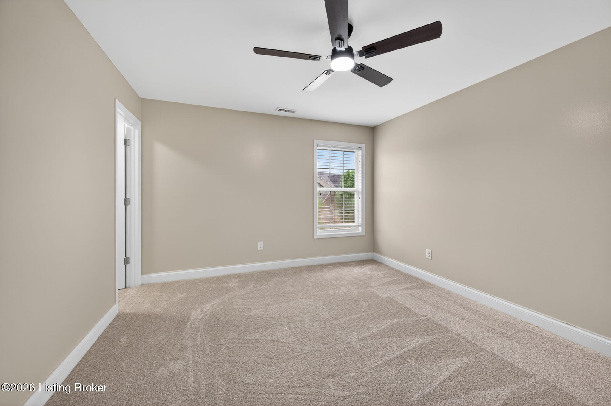 18405 Standwick Dr Property Photo 38