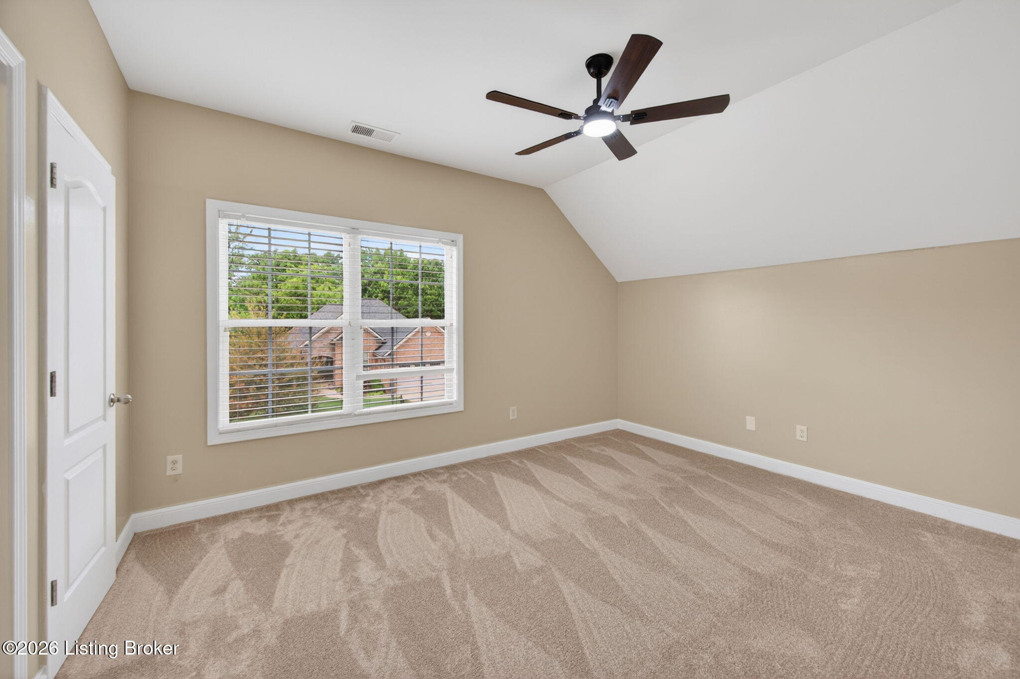 18405 Standwick Dr Property Photo 45