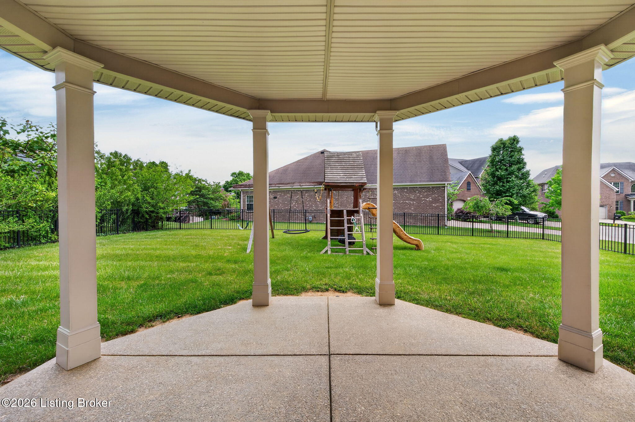 18405 Standwick Dr Property Photo 49