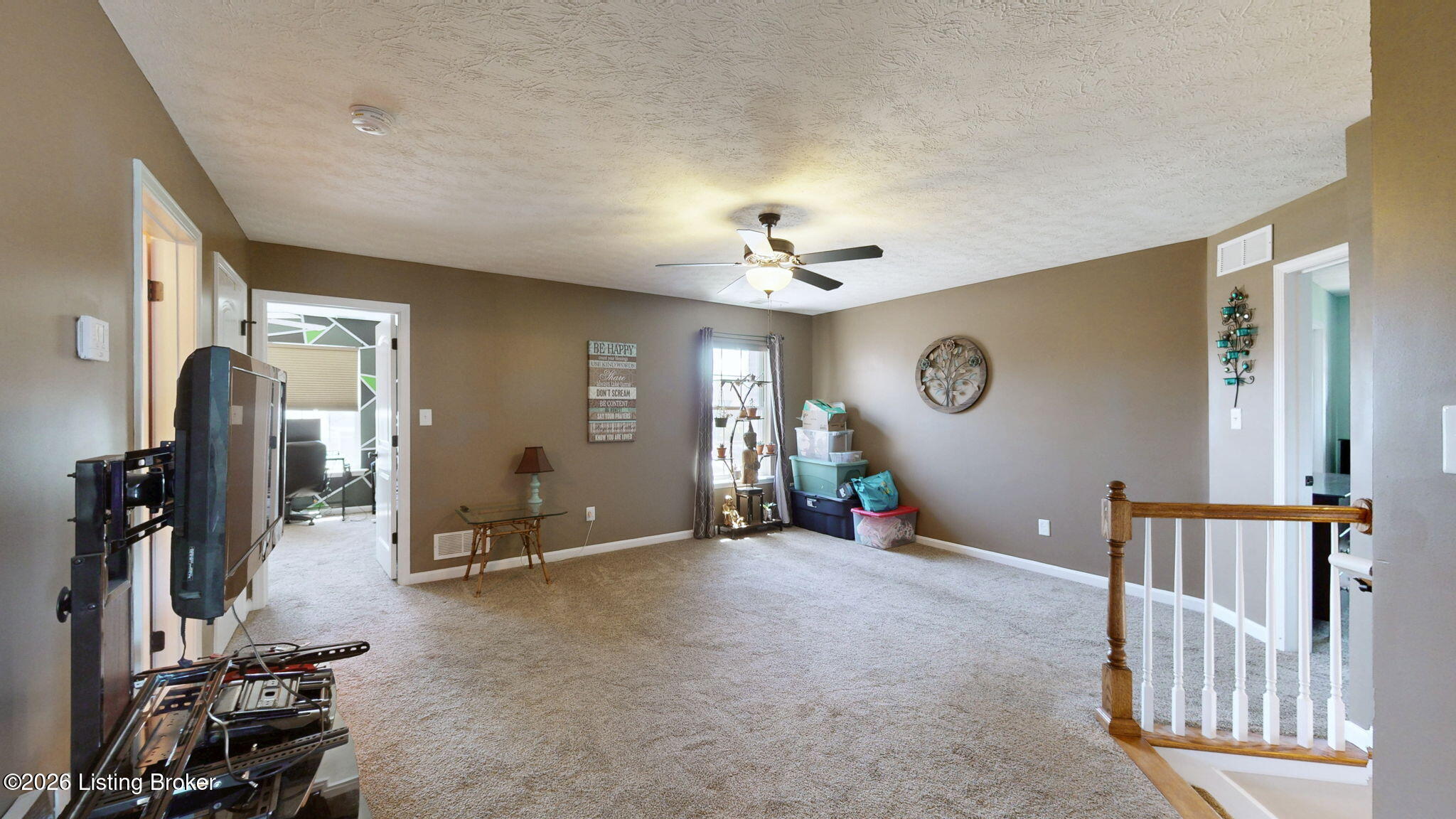 144 Highland Ridge Ct Property Photo 11