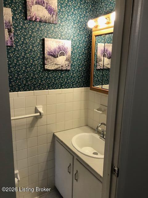 693 N Lakeview Dr Property Photo 24
