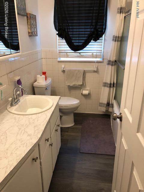 693 N Lakeview Dr Property Photo 27