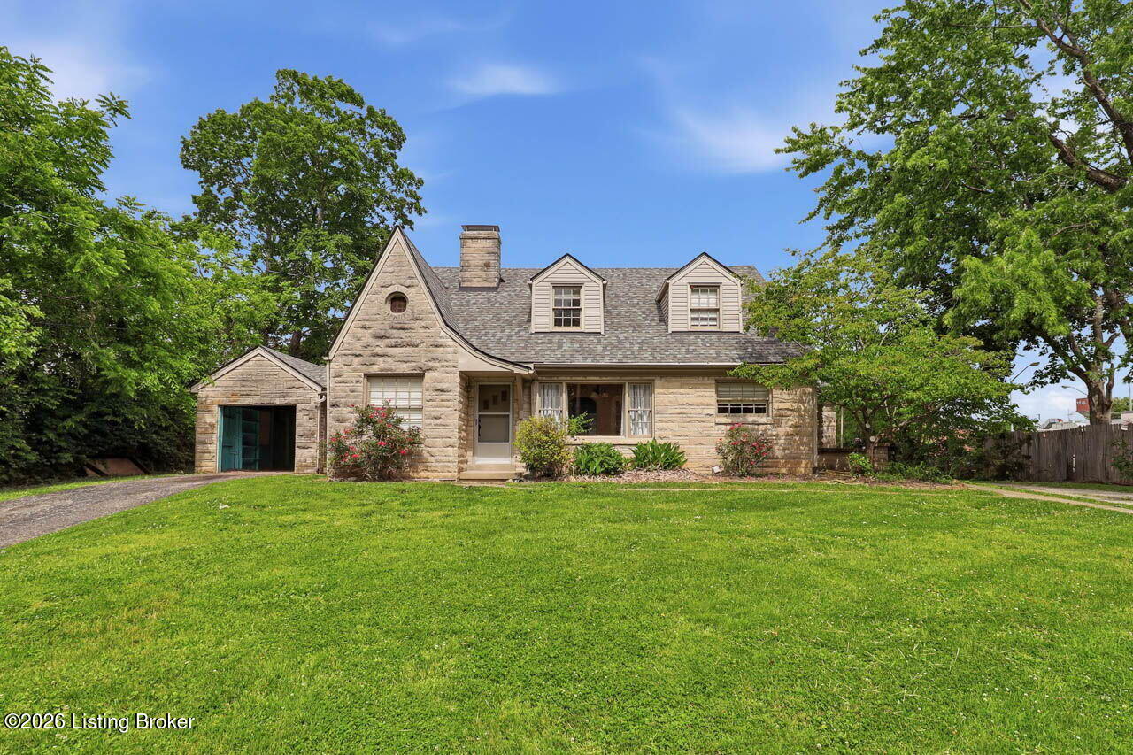 219 West Ave Property Photo 1