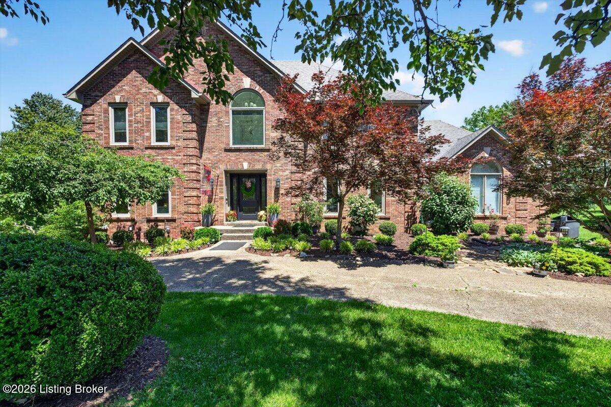 401 Old Stone Dr Property Photo 1