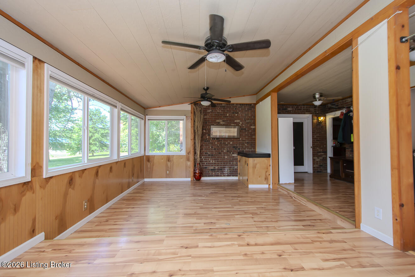 233 N Myers Rd Property Photo 36