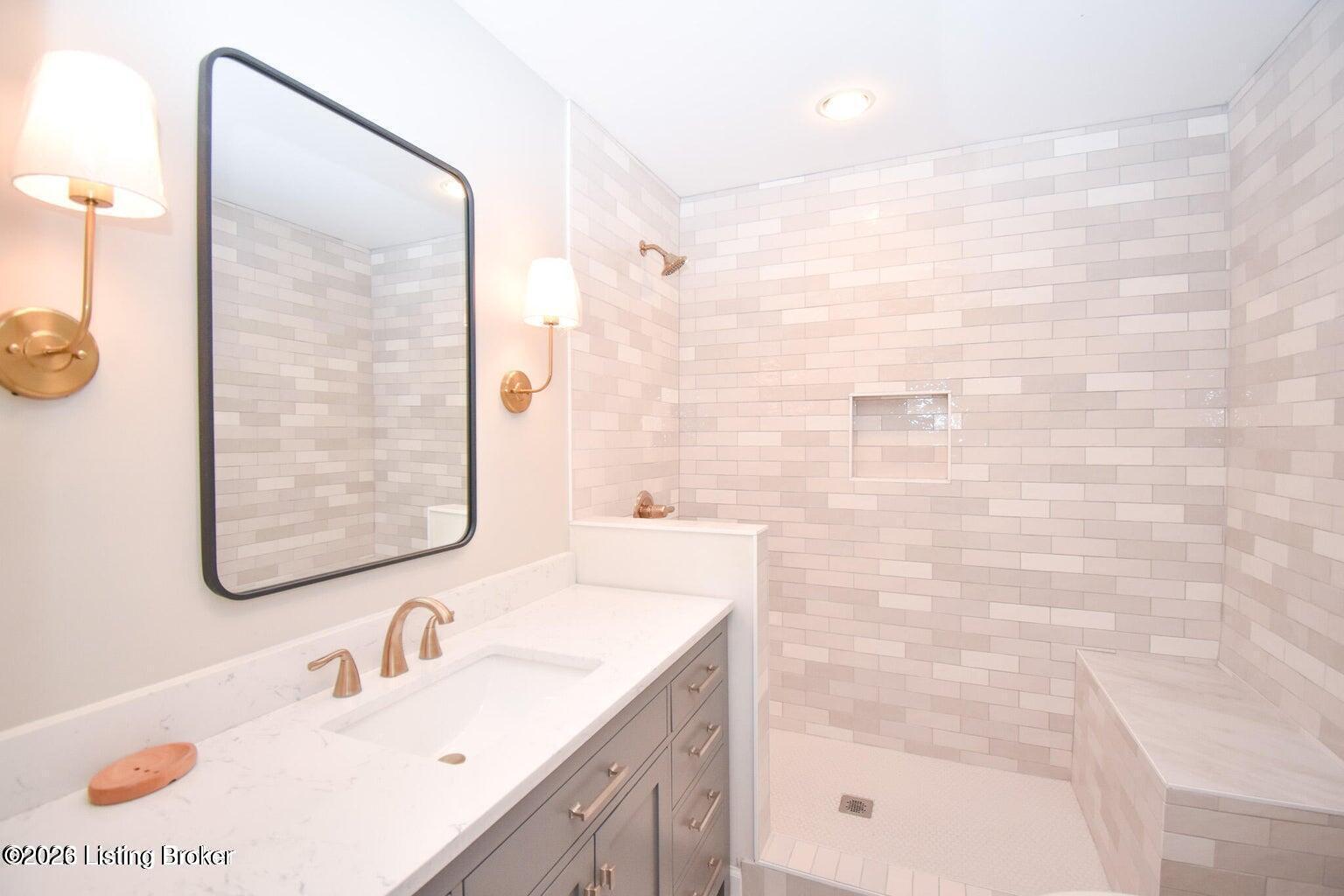 7308 Bluffington Rd Property Photo 17