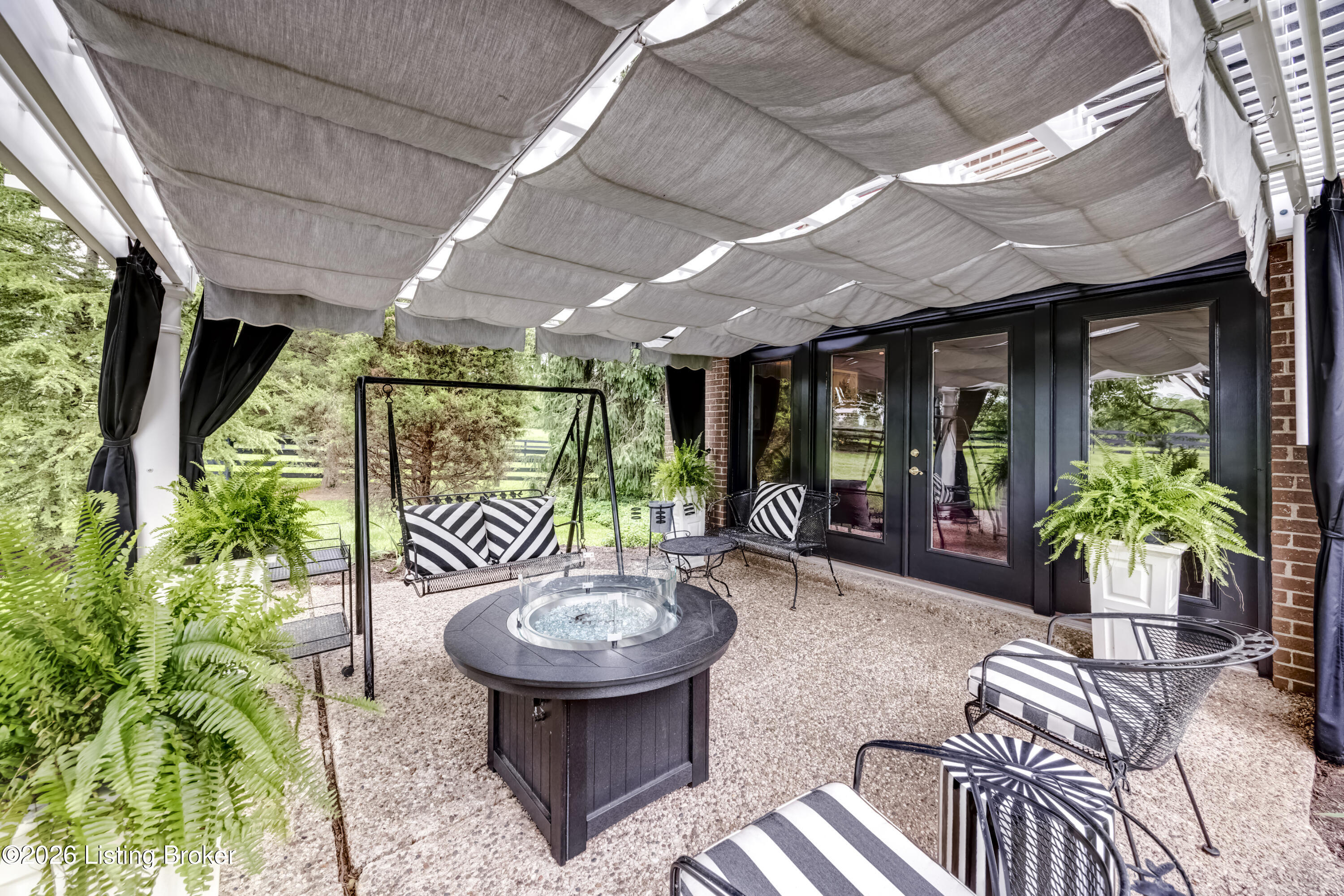 10511 Buckeye Trace Property Photo 43