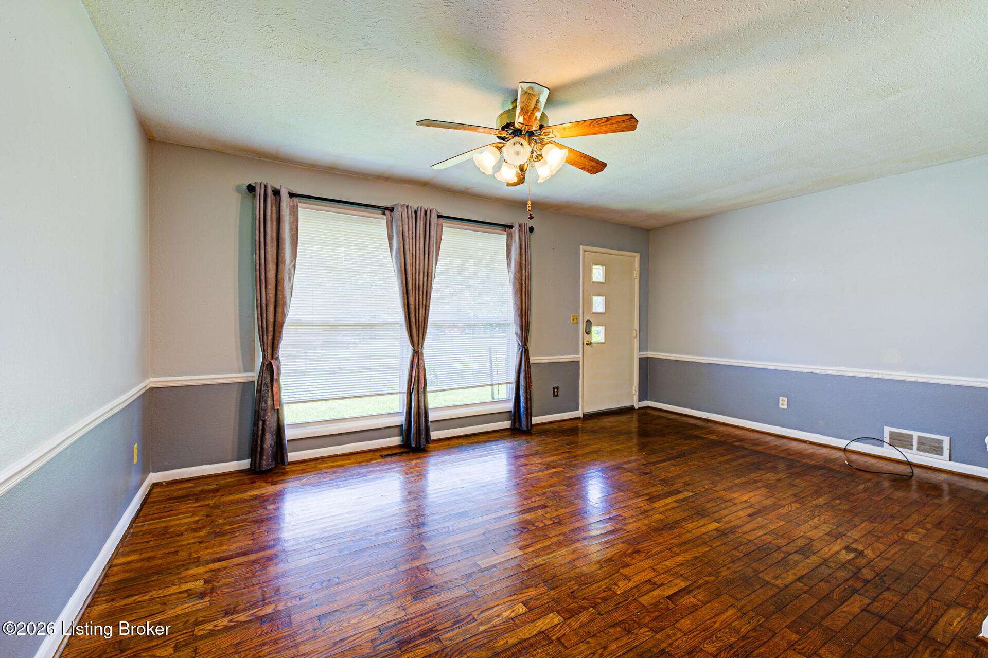 1599 Greenland Park Cir Property Photo 6
