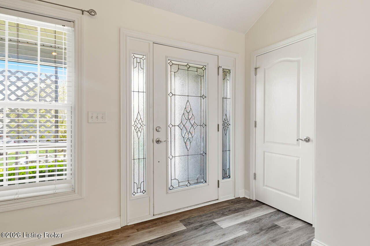 12611 Bernay Pl Property Photo 3